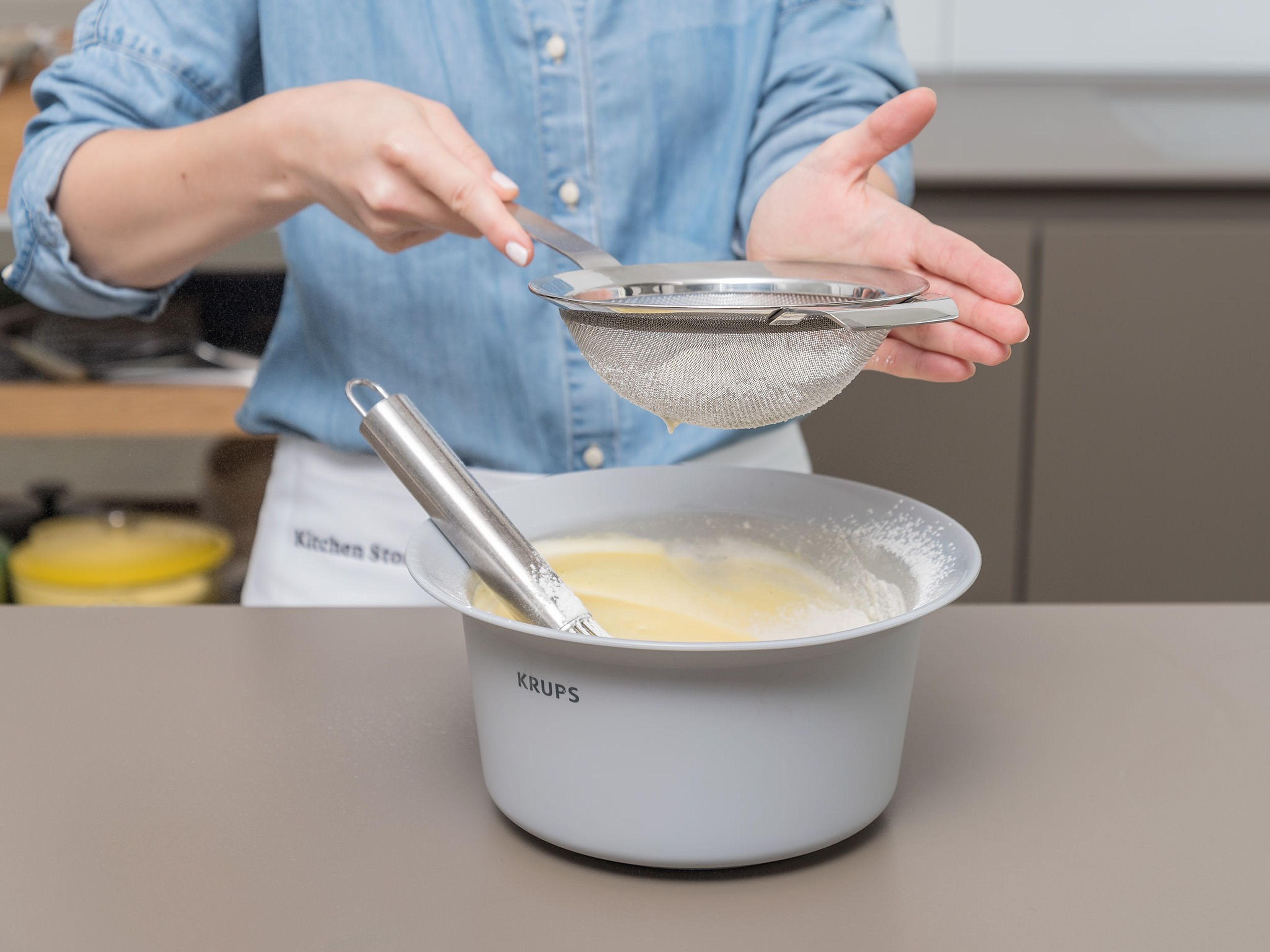 Mix flour and starch together and sieve over egg mixture in 3 – 4 batches. Carefully fold into egg mixture. Transfer batter to a parchment-lined baking pan and bake at 190°C/375°F for approx. 11 – 13 min., or until golden brown.