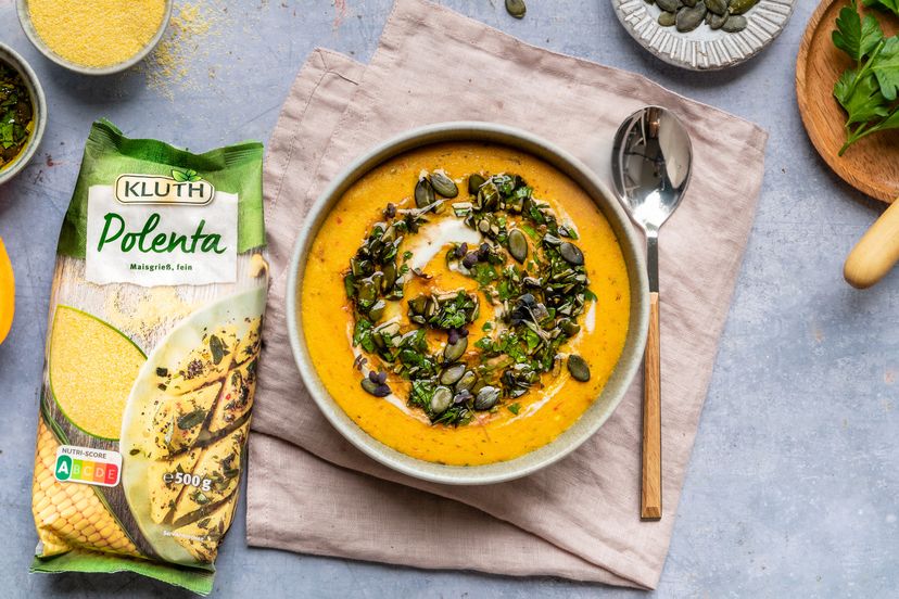 Kürbispolenta mit würziger Gremolata