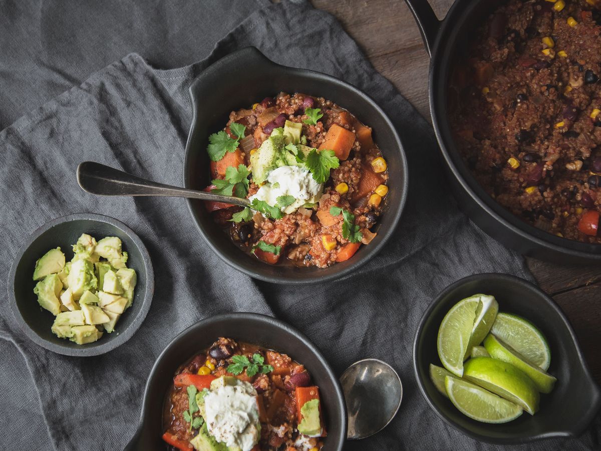 Warming sweet potato and bean chili | Recipe | Kitchen Stories