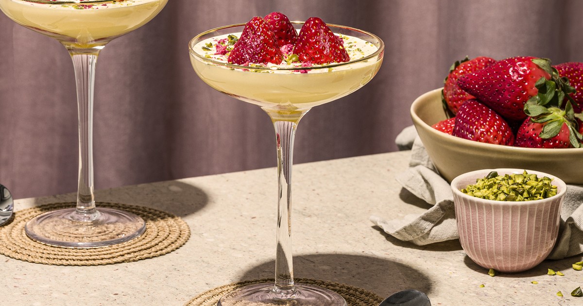 Zabaione mit frischen Erdbeeren (Italienisches Eierdessert) | Rezept ...