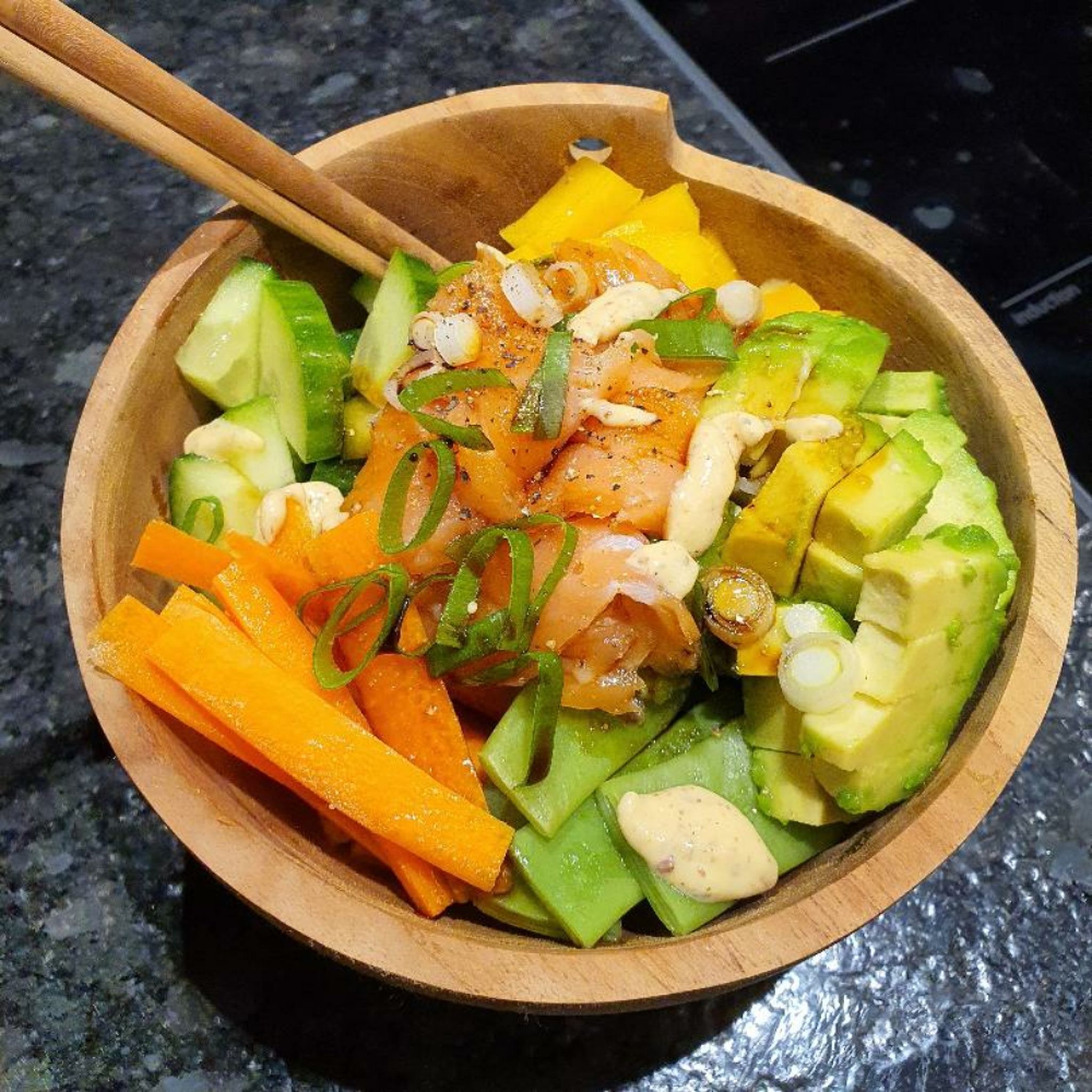 Poké Bowl mit Lachs