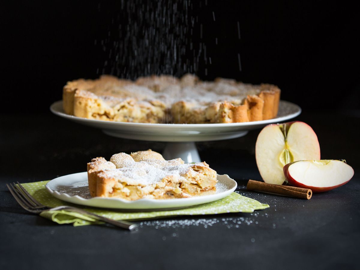 Apple and nut pie | Recipe | Kitchen Stories