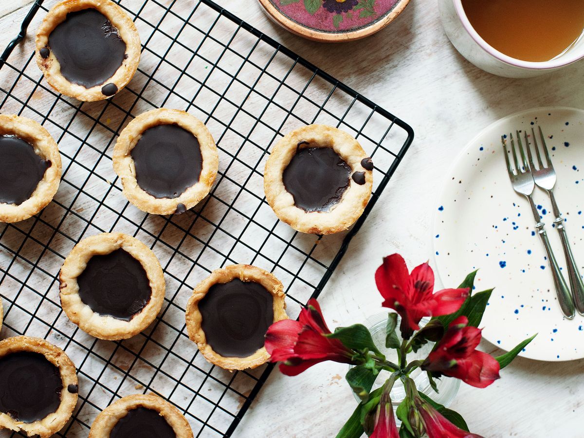 Chocolate-caramel cups | Recipe | Kitchen Stories