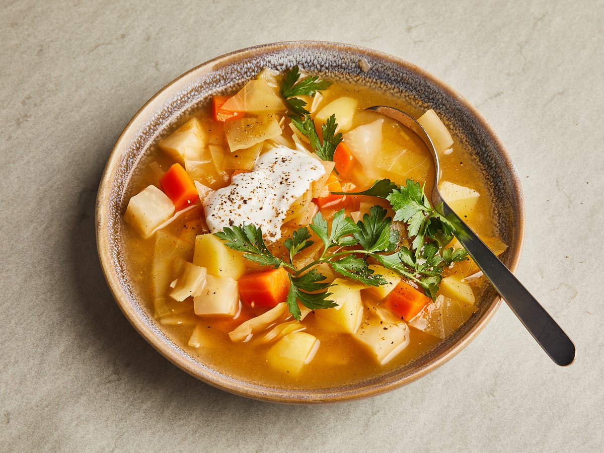 Kohlsuppe (German cabbage soup) Recipe Kitchen Stories