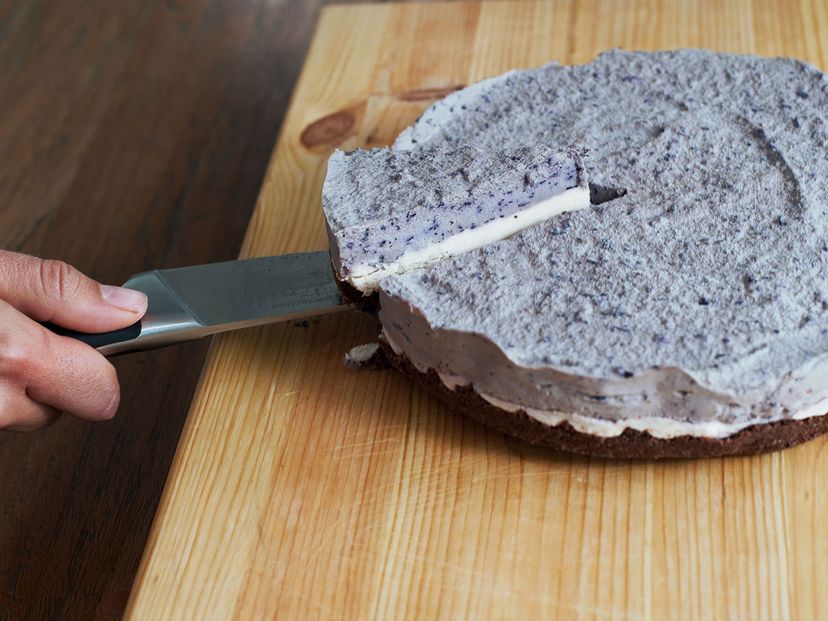 Raw blueberry cheesecake