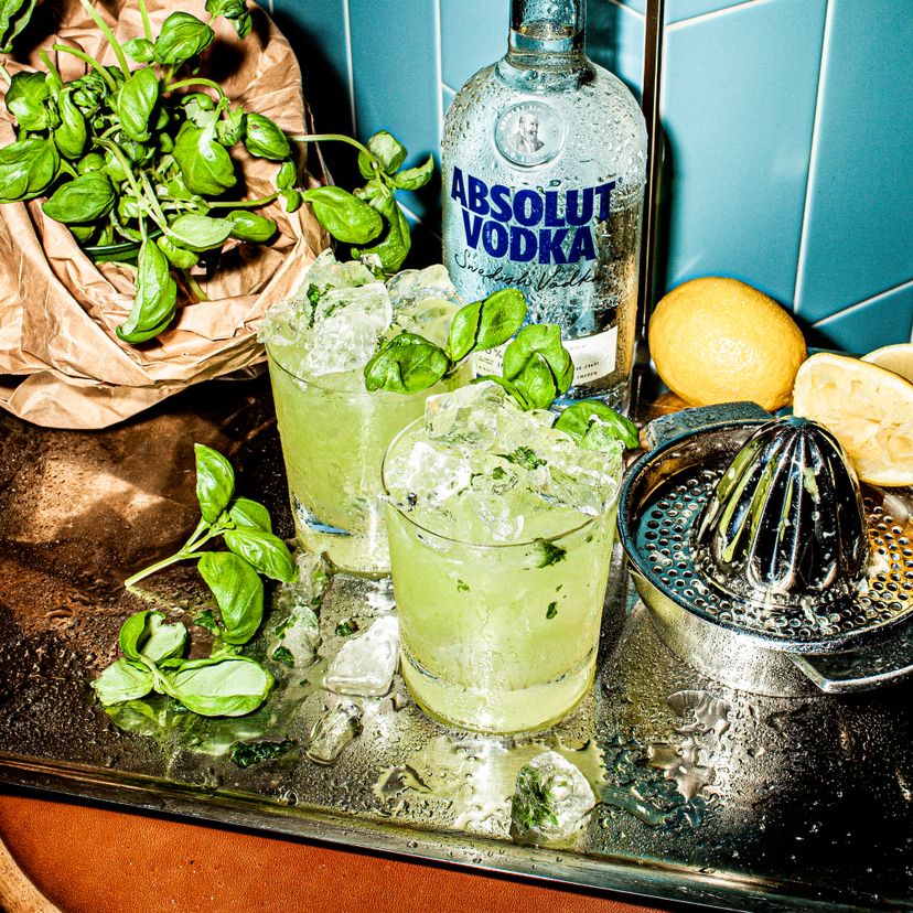 ABSOLUT Vodka Basil Smash