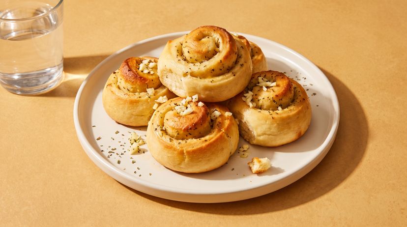 Herzhafte Knoblauchschnecken: unkompliziertes Fingerfood für deinen nächsten Abend mit Gästen