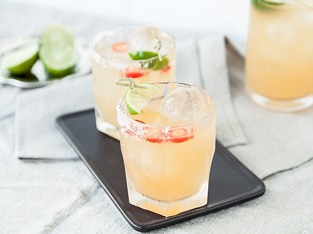 Spicy mezcal margaritas | Recipe | Kitchen Stories