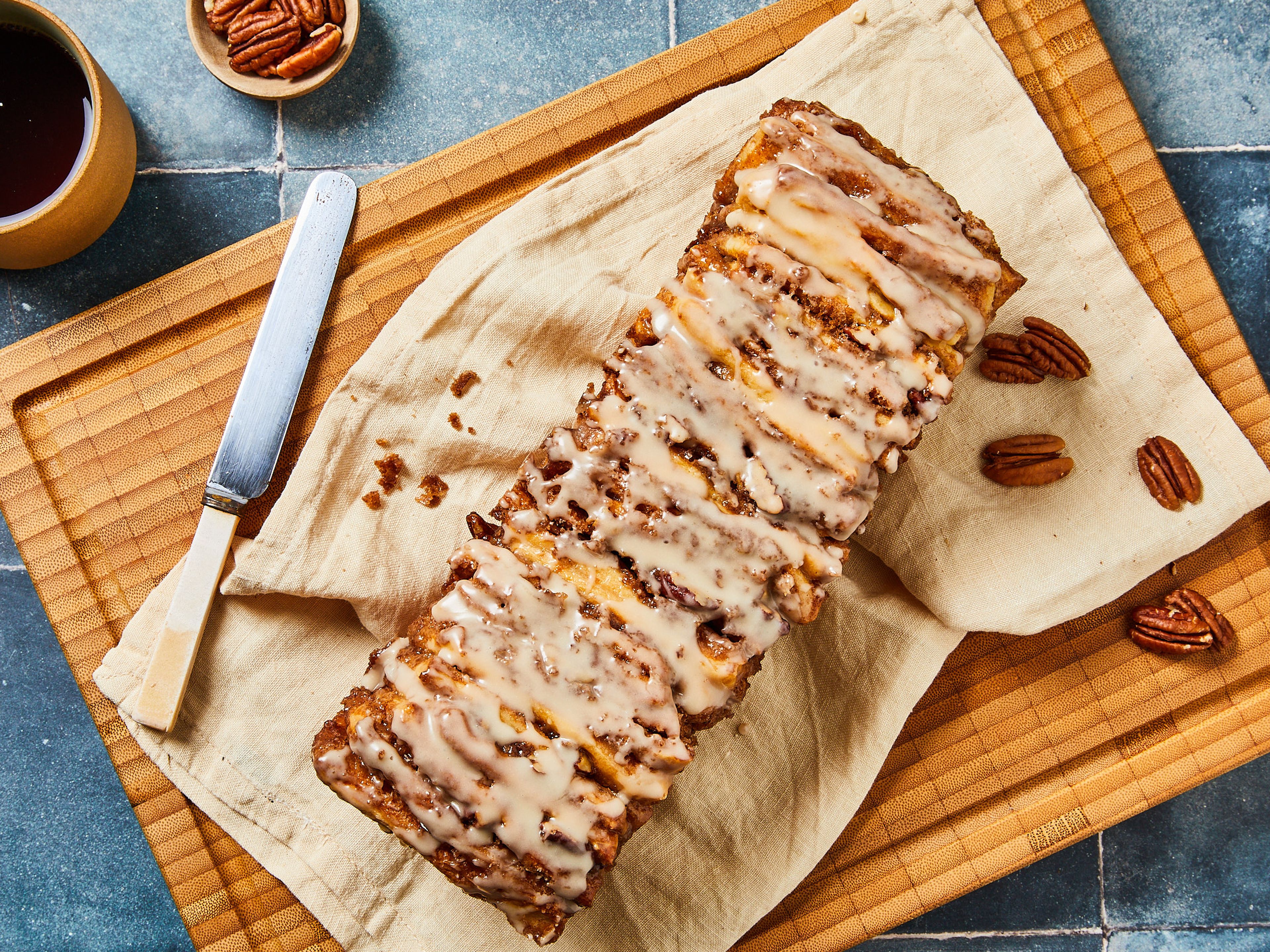 Weihnachtliches Zupfbrot mit Pecannüssen