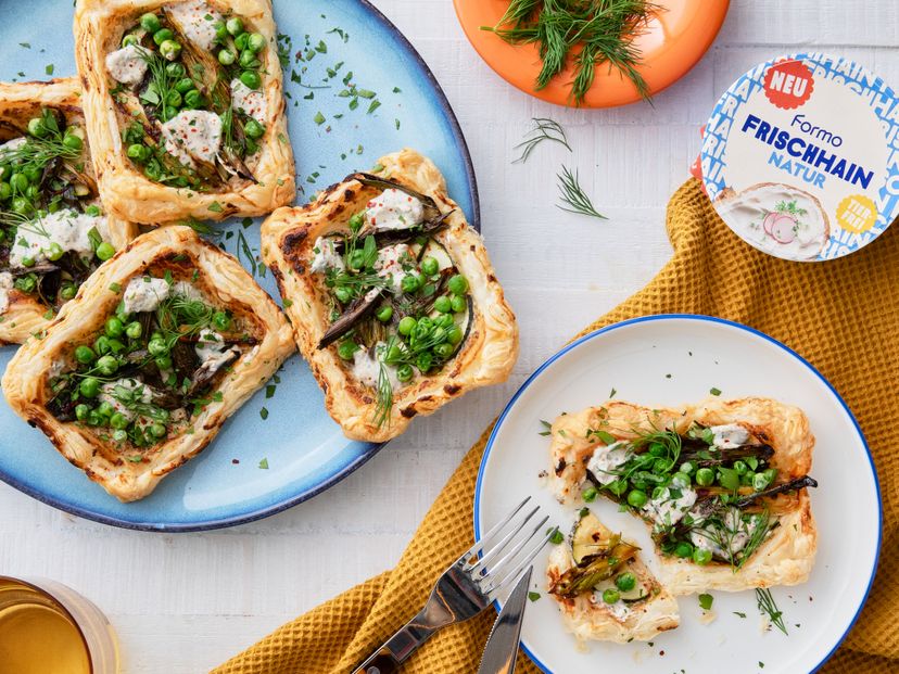 Mini-Tartes mit Frischkäse-Alternative und Frühlingsgemüse