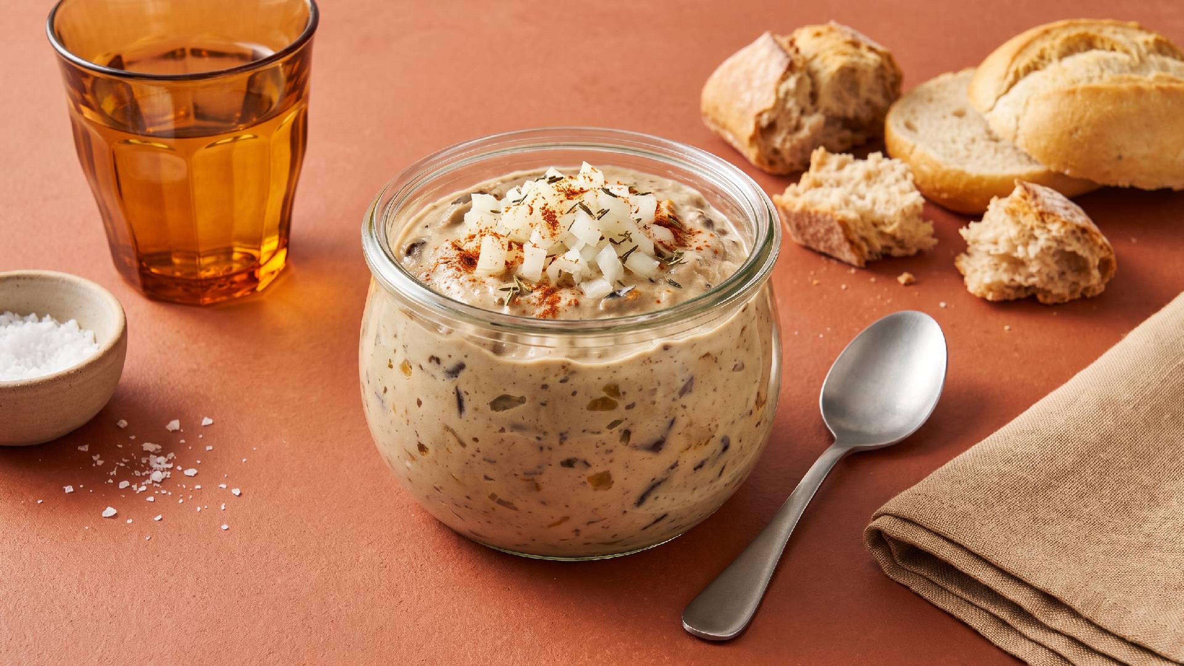 Herzhafter Champignon-Zwiebel-Aufstrich für dein Lieblingsbrot