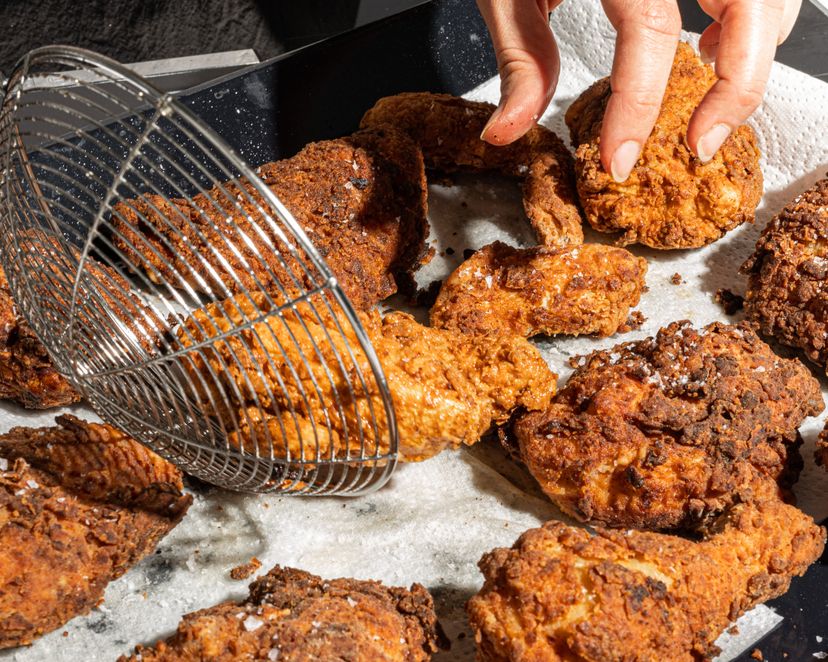 DeepFrying vs. AirFrying Which Makes the *Best* Fried Chicken