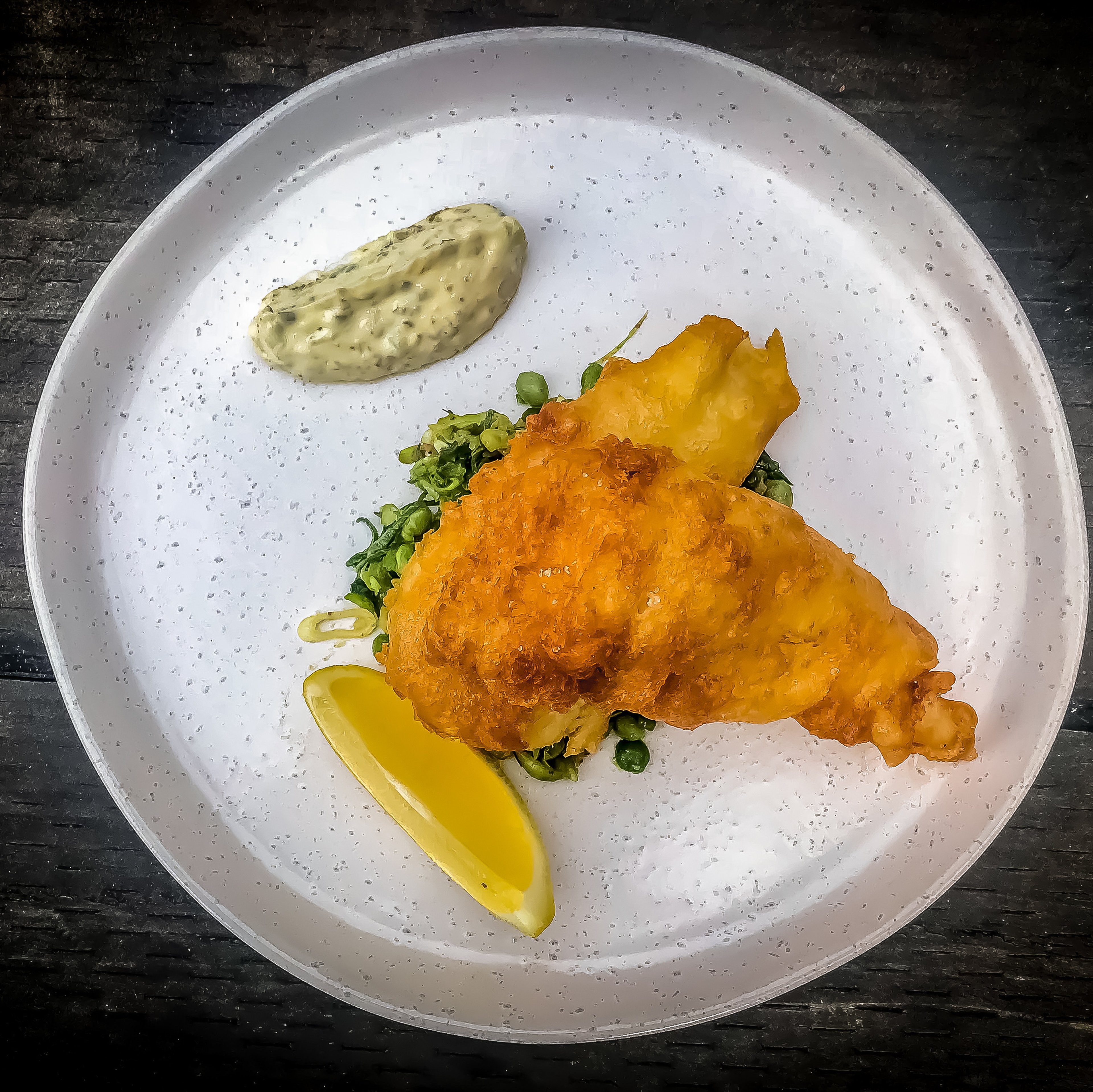 Battered fish, peas and tartare sauce