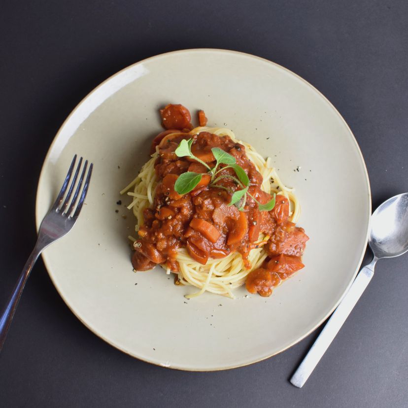 Vegane Bolognese mit Spaghetti