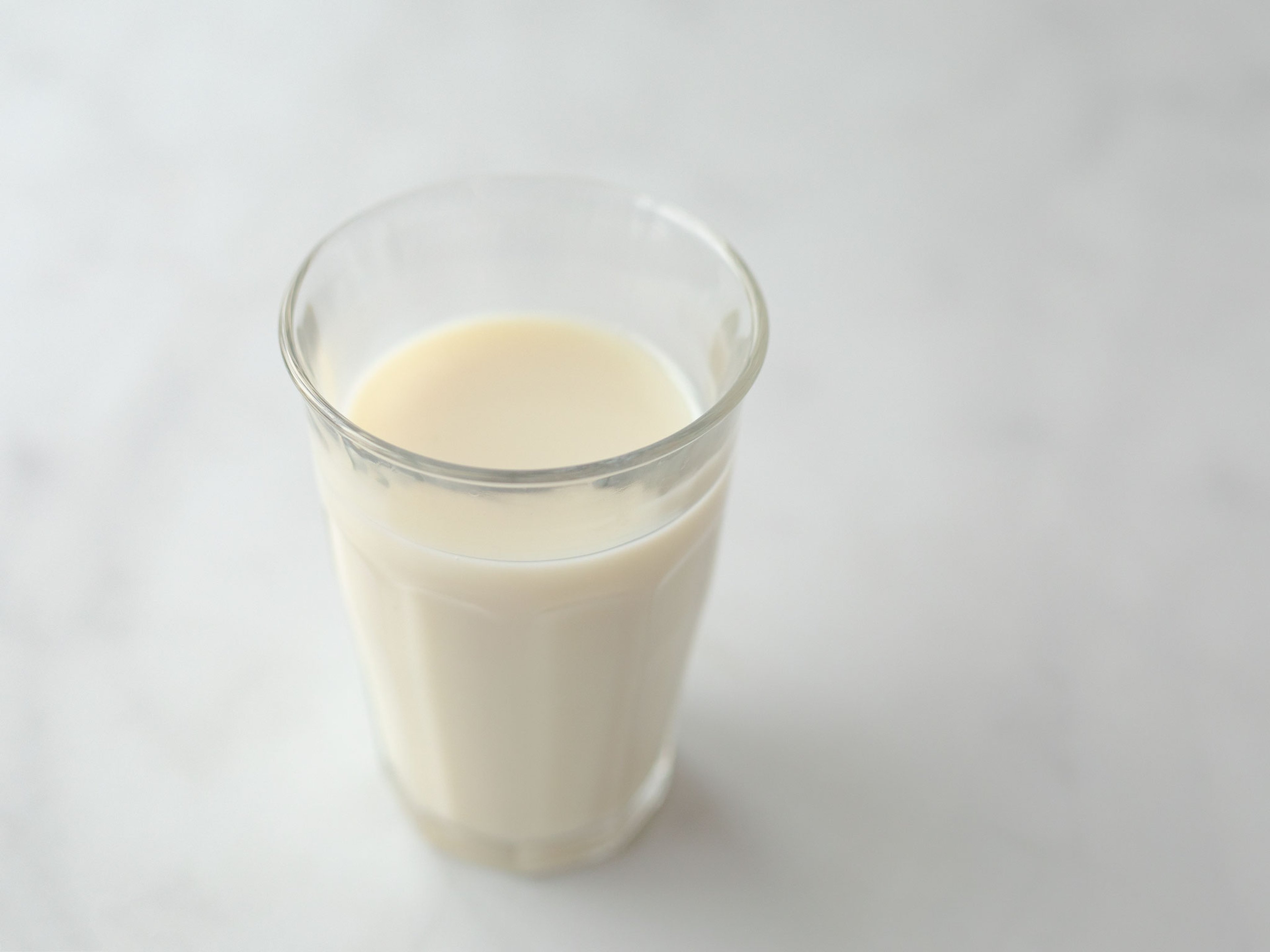 Kuhmilch oder Haferdrink – was ist besser für Kinder?
