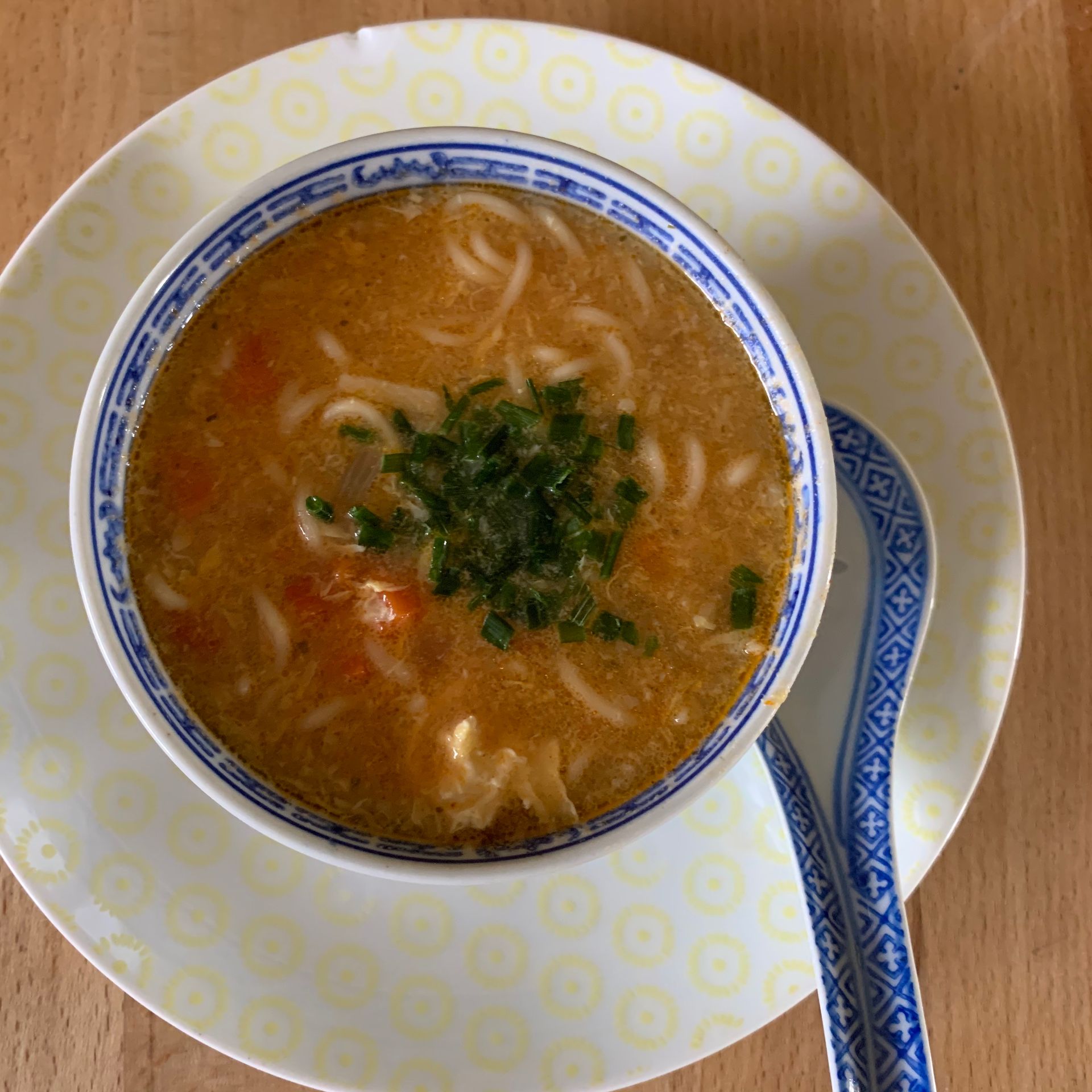 Vegetarische Sauer-Scharfe chinesische Suppe | Rezept | Kitchen Stories