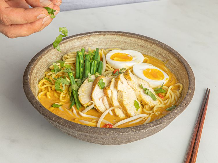Weeknight chicken laksa (Malaysian curry noodle soup) | Recipe ...