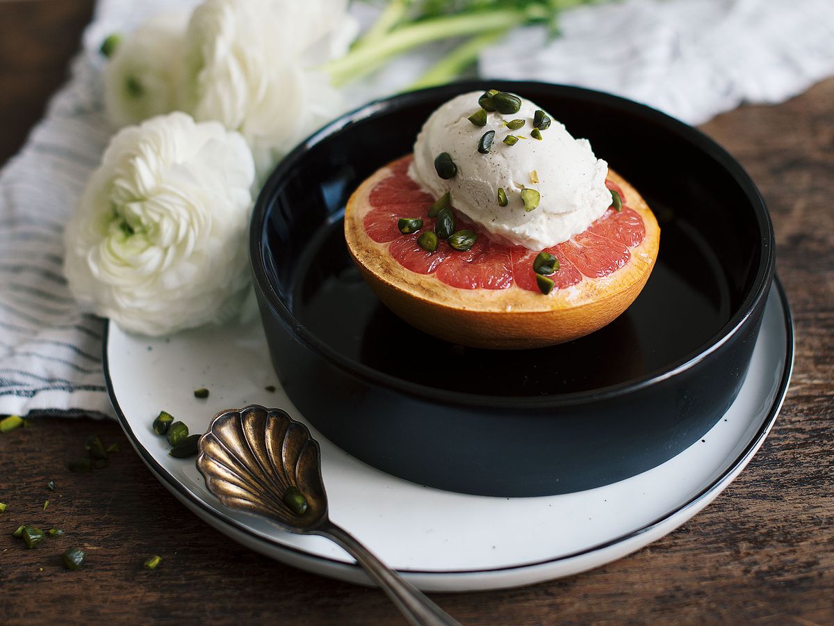 Grapefruit brûlée | Recipe | Kitchen Stories