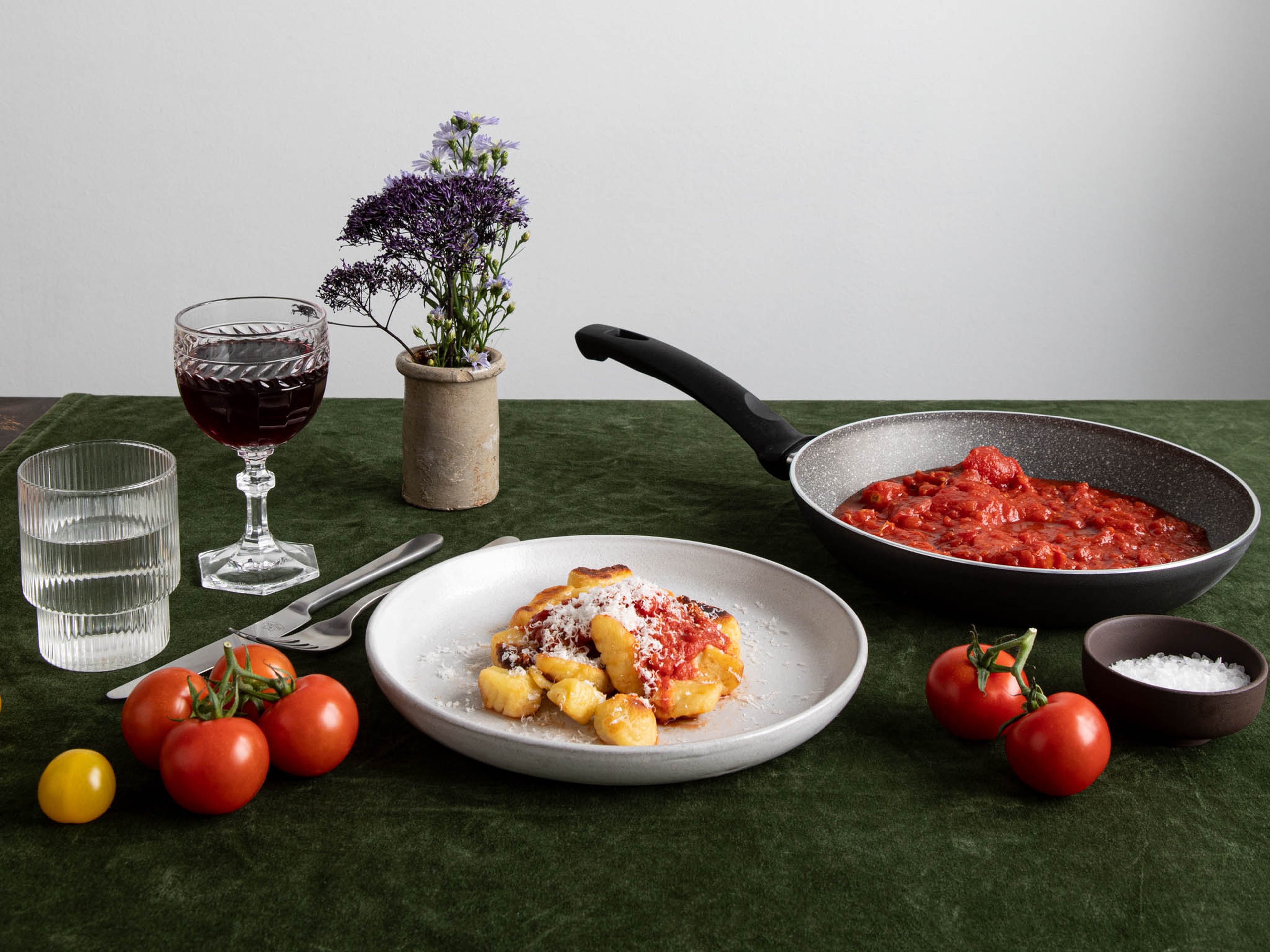 Ñoquis in Tomatensoße (argentinische Gnocchi)