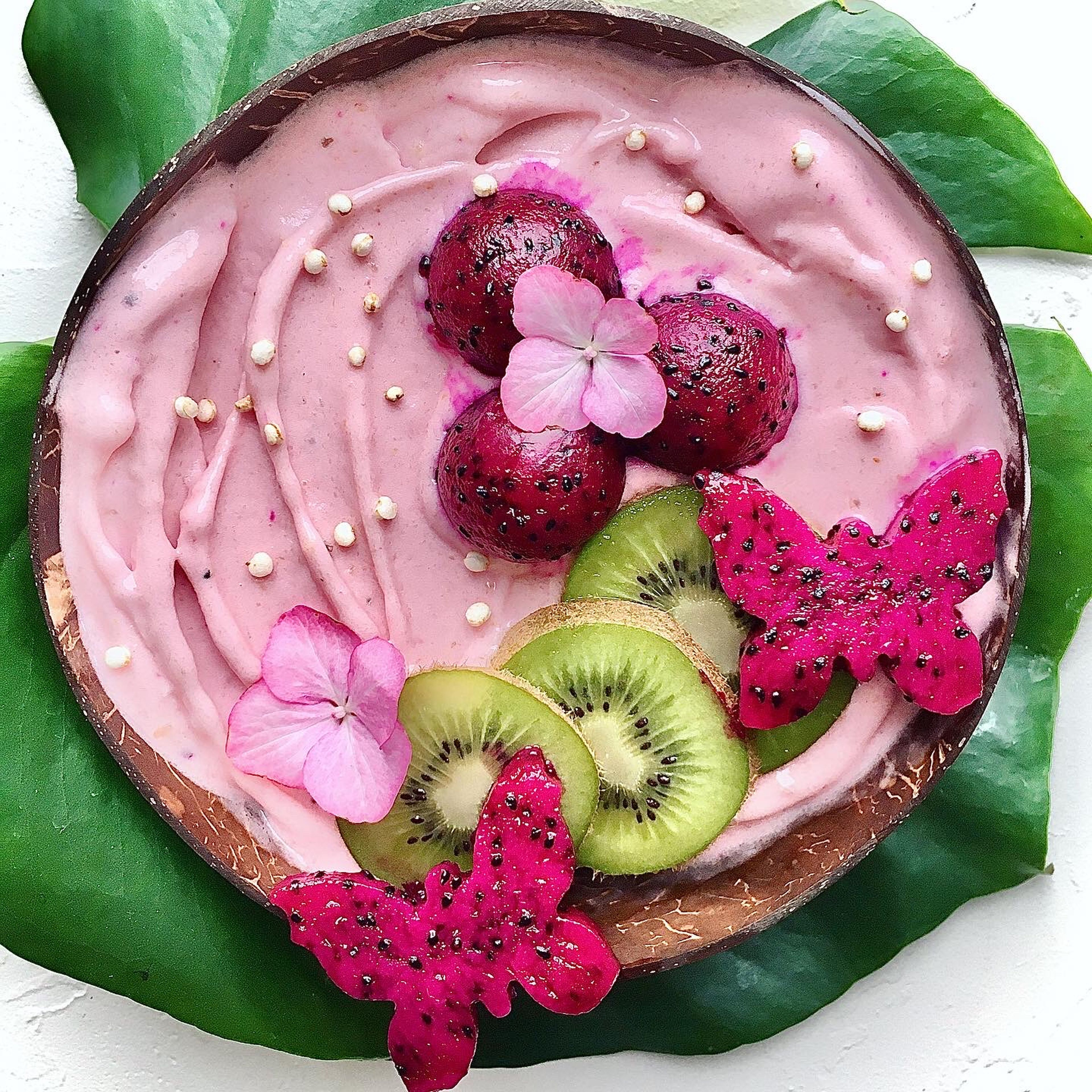 Pink Drachenfrucht/Pitaya Smoothiebowl