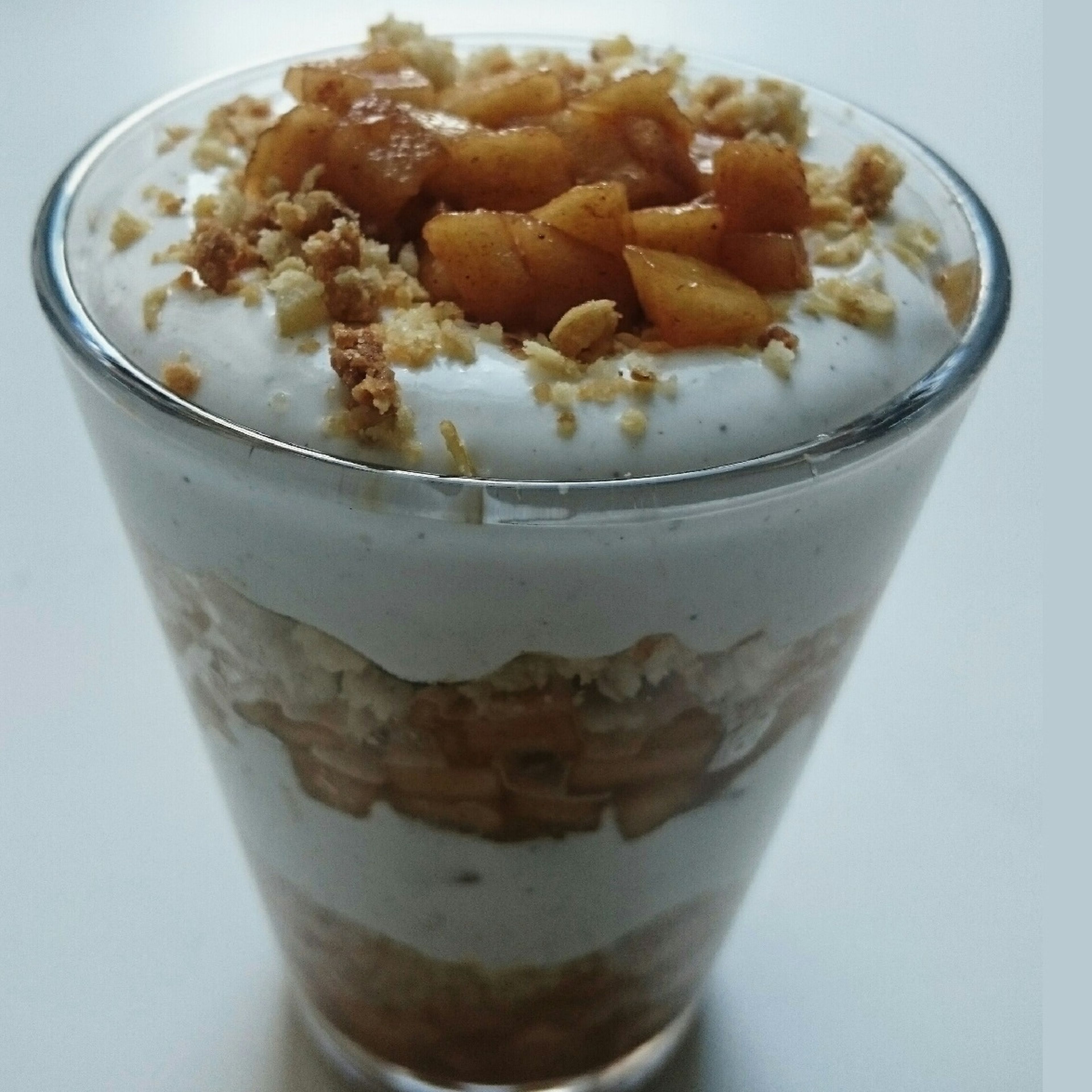 Apple crumble in a glass
