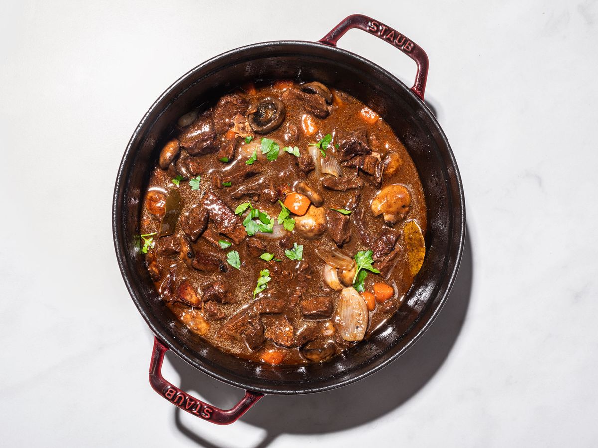 Deftig und zart In 4 Schritten zum perfekten Gulasch Stories Kitchen Stories