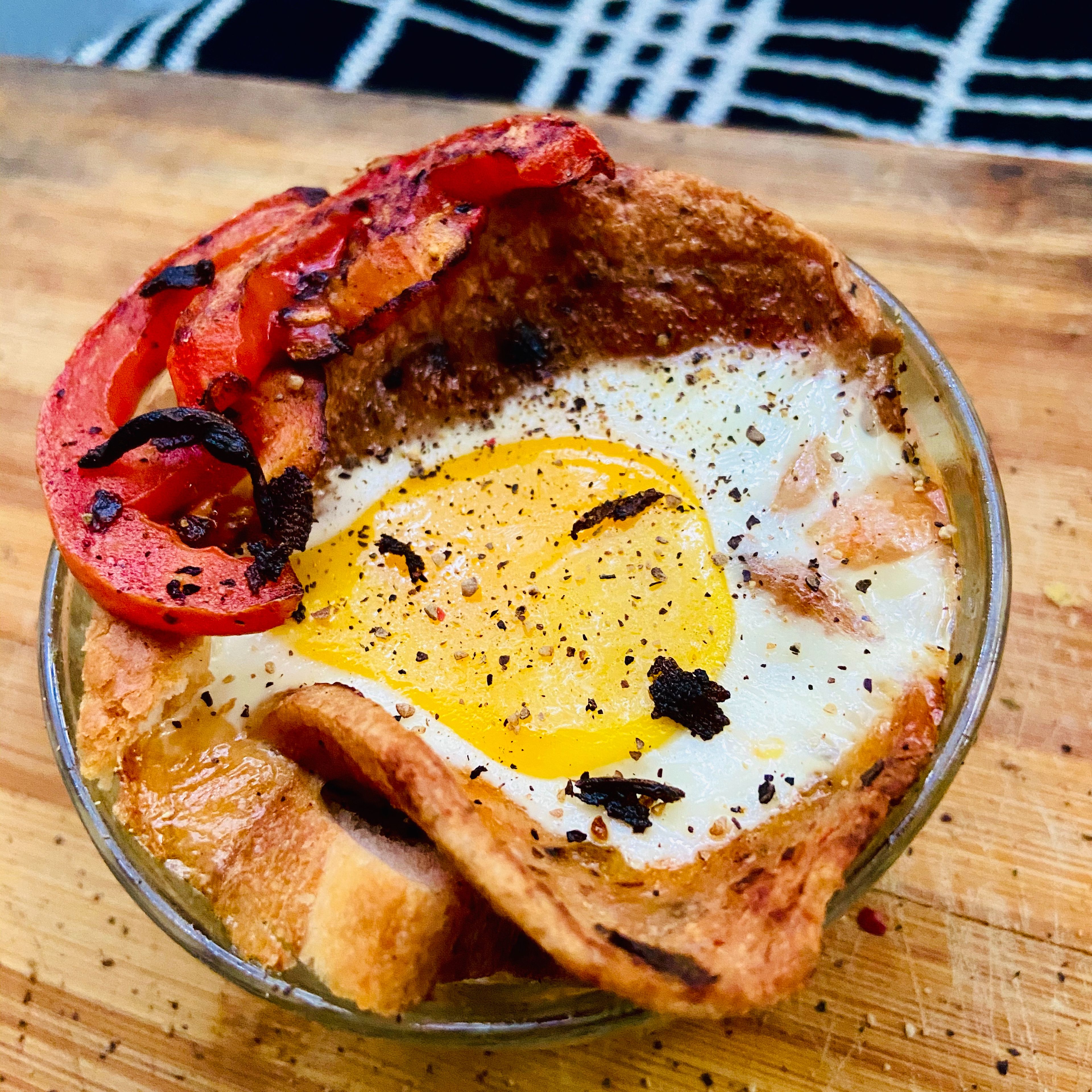 Breakfast toast bowl