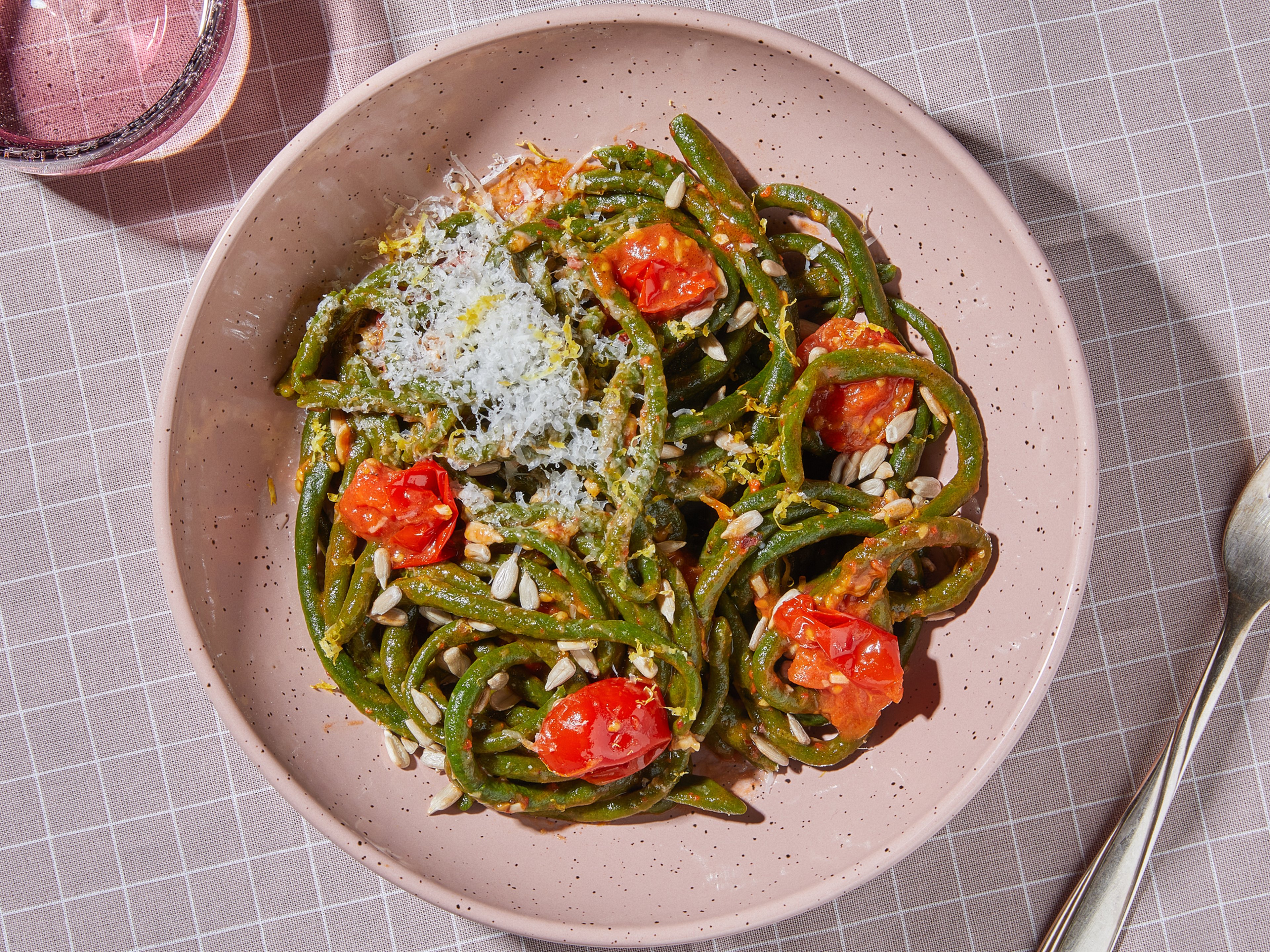 Spinach pici pasta