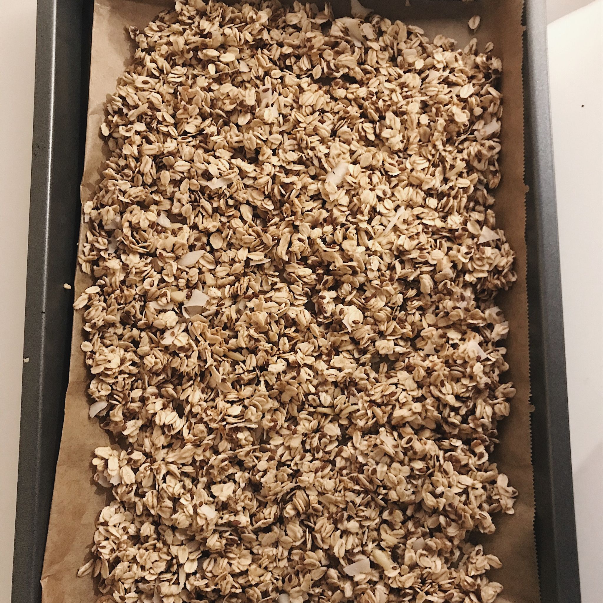 Fruchtiges Knuspermüsli | Rezept | Kitchen Stories