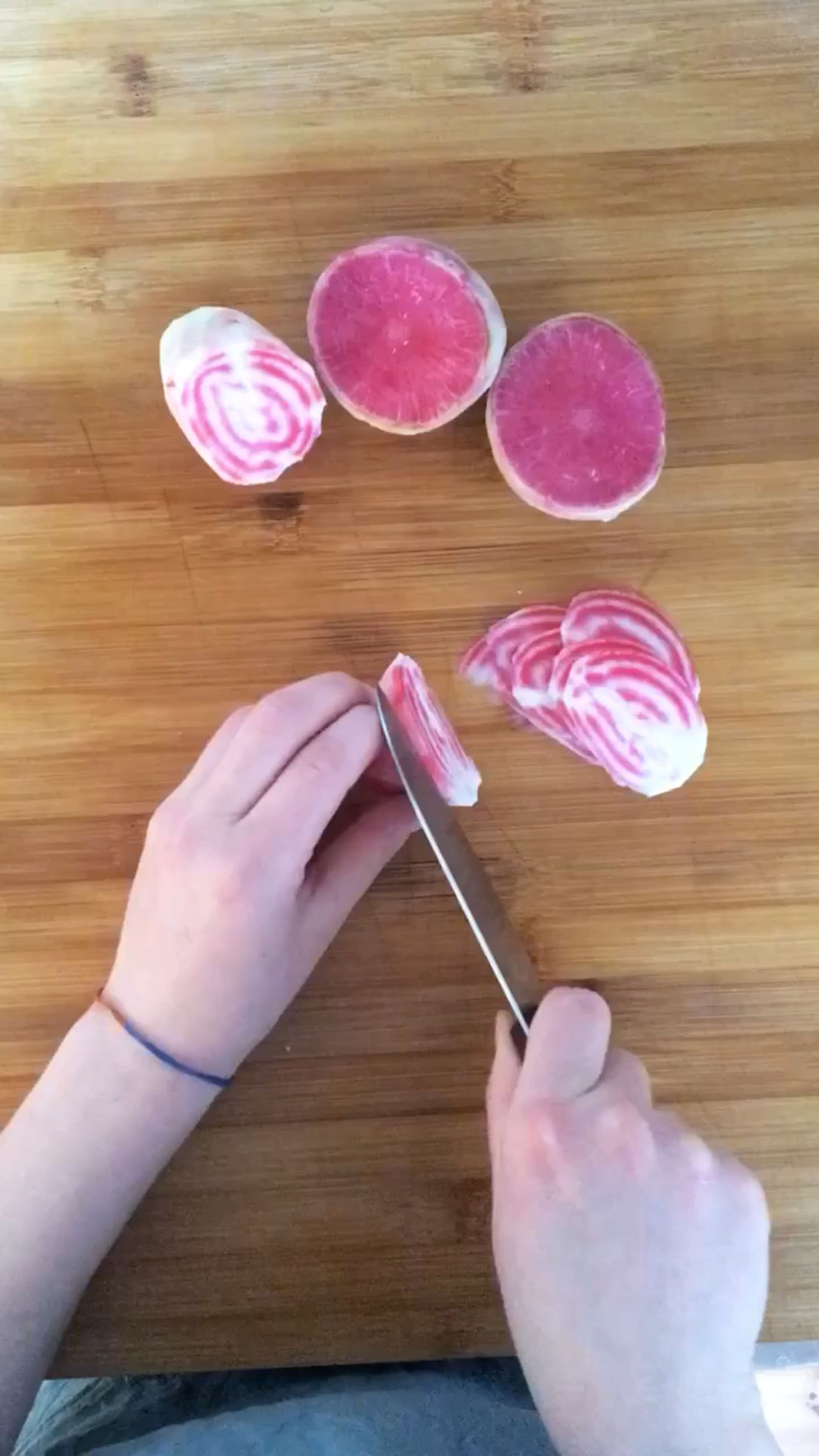 Peel the beets and thinly slice.