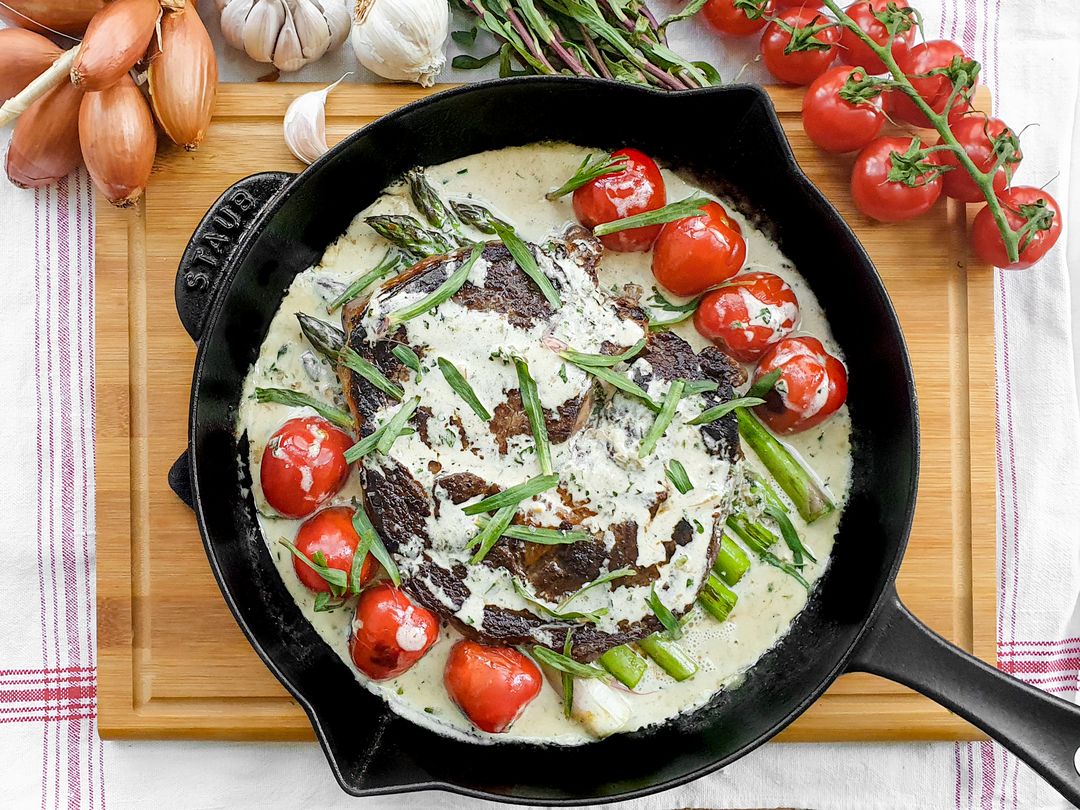 One-skillet steak and asparagus with creamy tarragon sauce