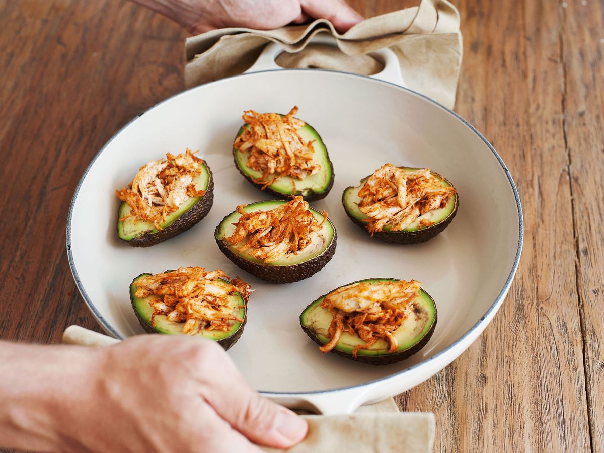 Pulled chicken stuffed avocado | Recipe | Kitchen Stories