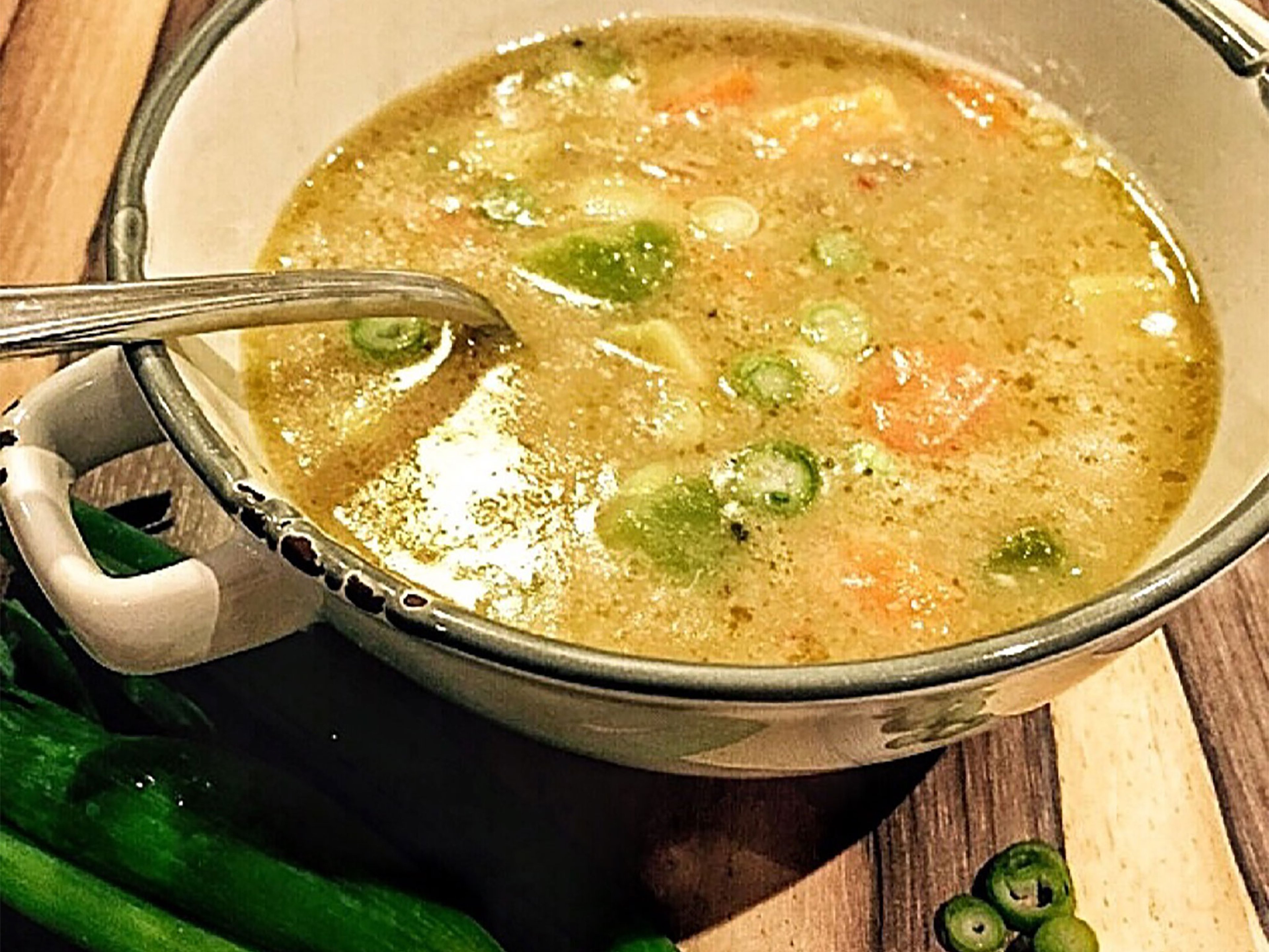 Kubanische Hühnersuppe