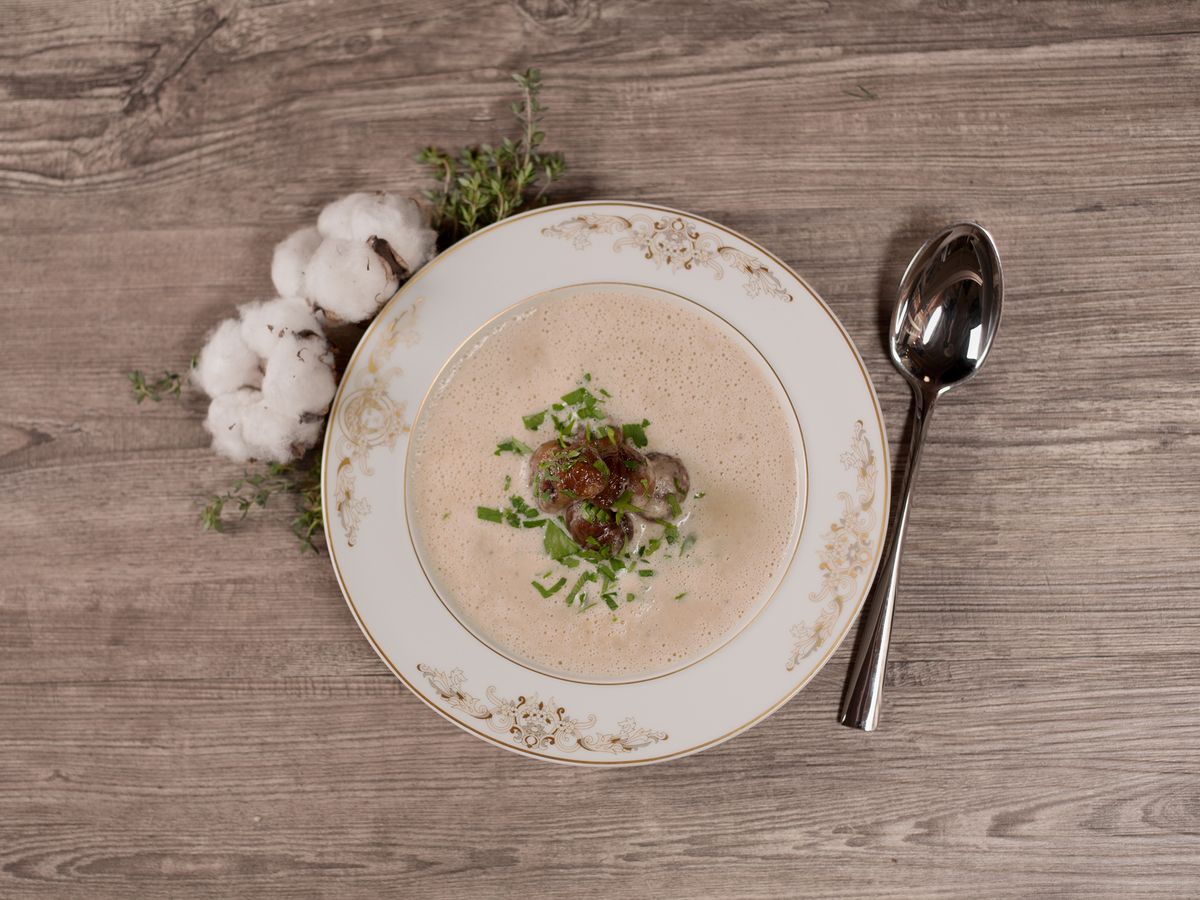 Sweet chestnut soup | Recipe | Kitchen Stories