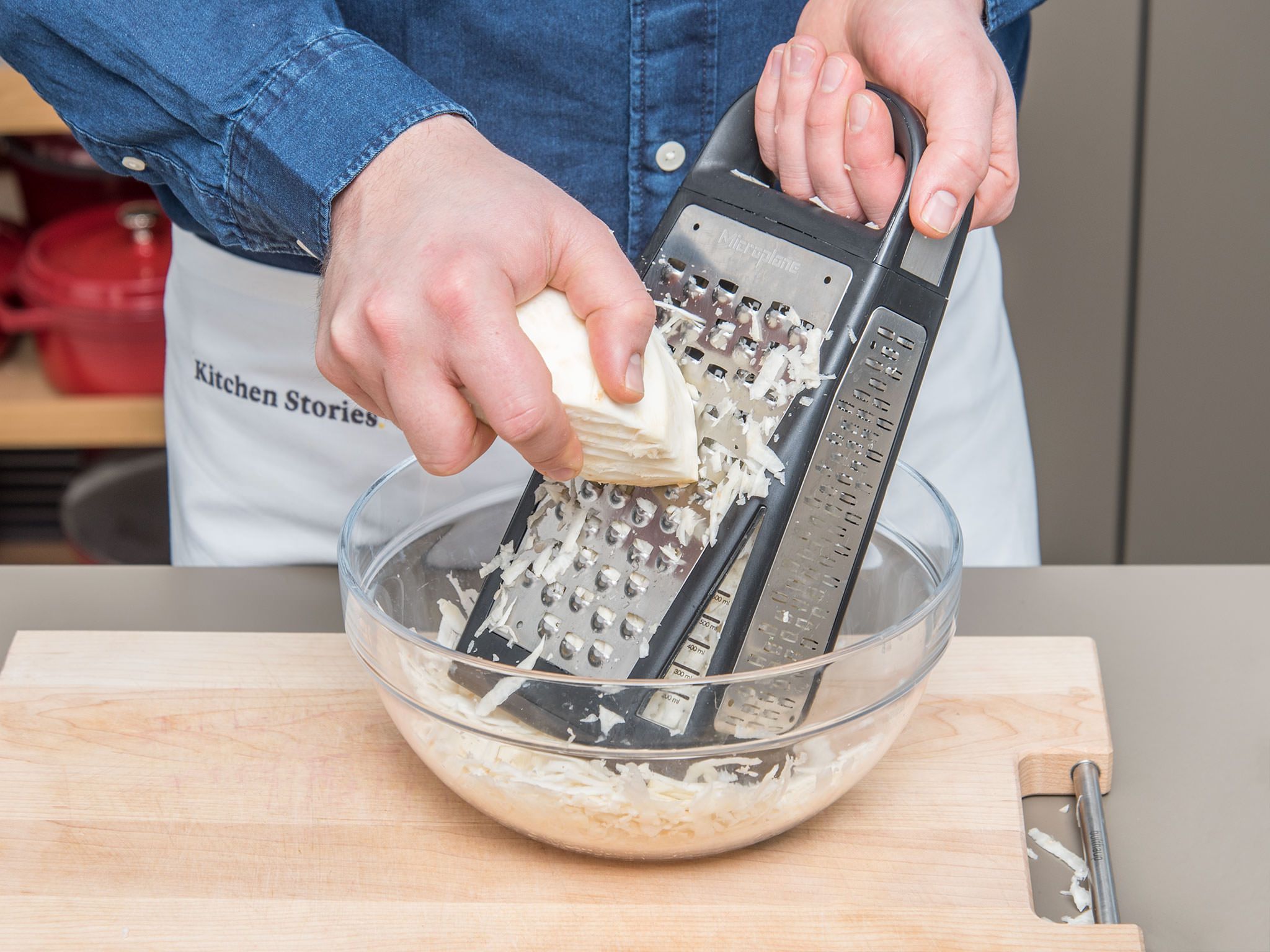 Sellerie-Gratin mit Birnen und Blauschimmelkäse | Rezept | Kitchen Stories