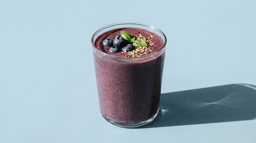 Fruchtig und samtig: Dein neuer Lieblings-Smoothie mit Blaubeeren und Avocado