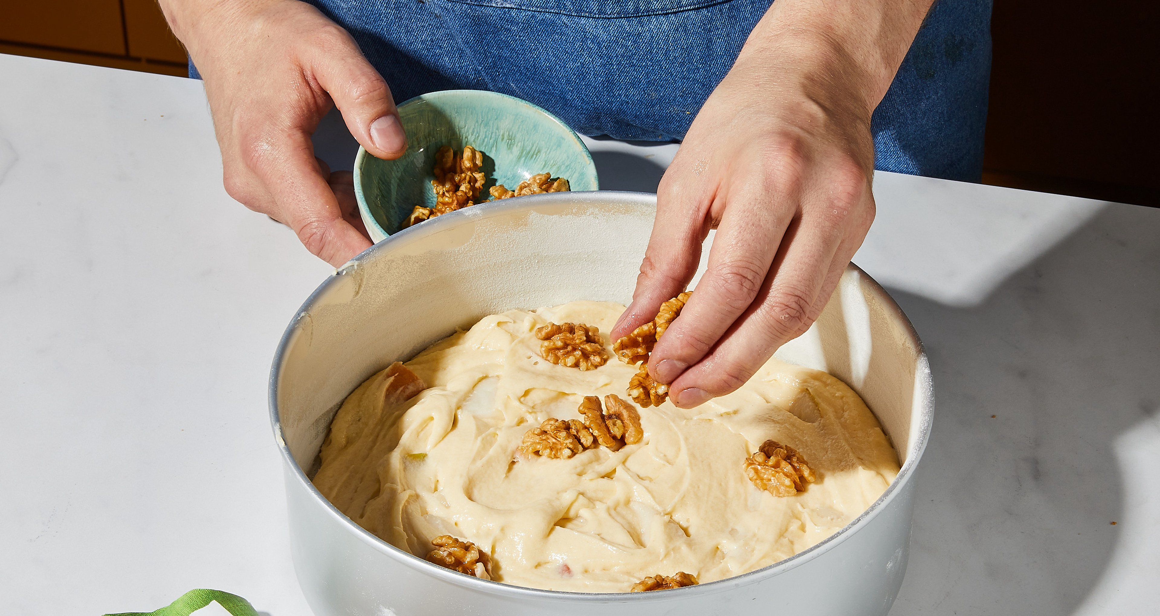 “Fress mich dumm” cake is on the way to be the next viral trend