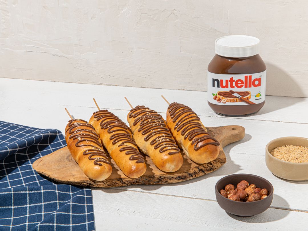 Stockbrot mit Haselnüssen und nutella®