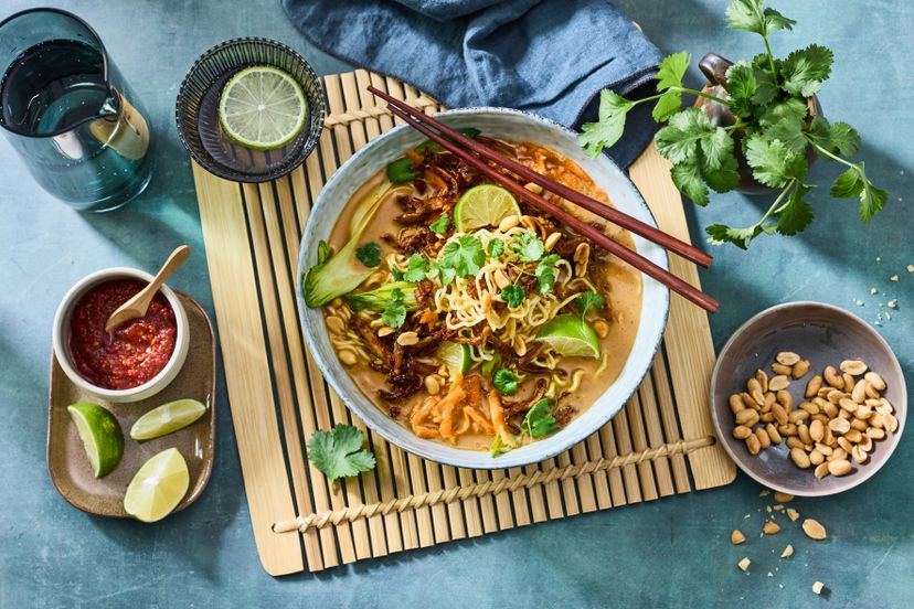 Vegane Pulled-Pilz Erdnuss Ramen