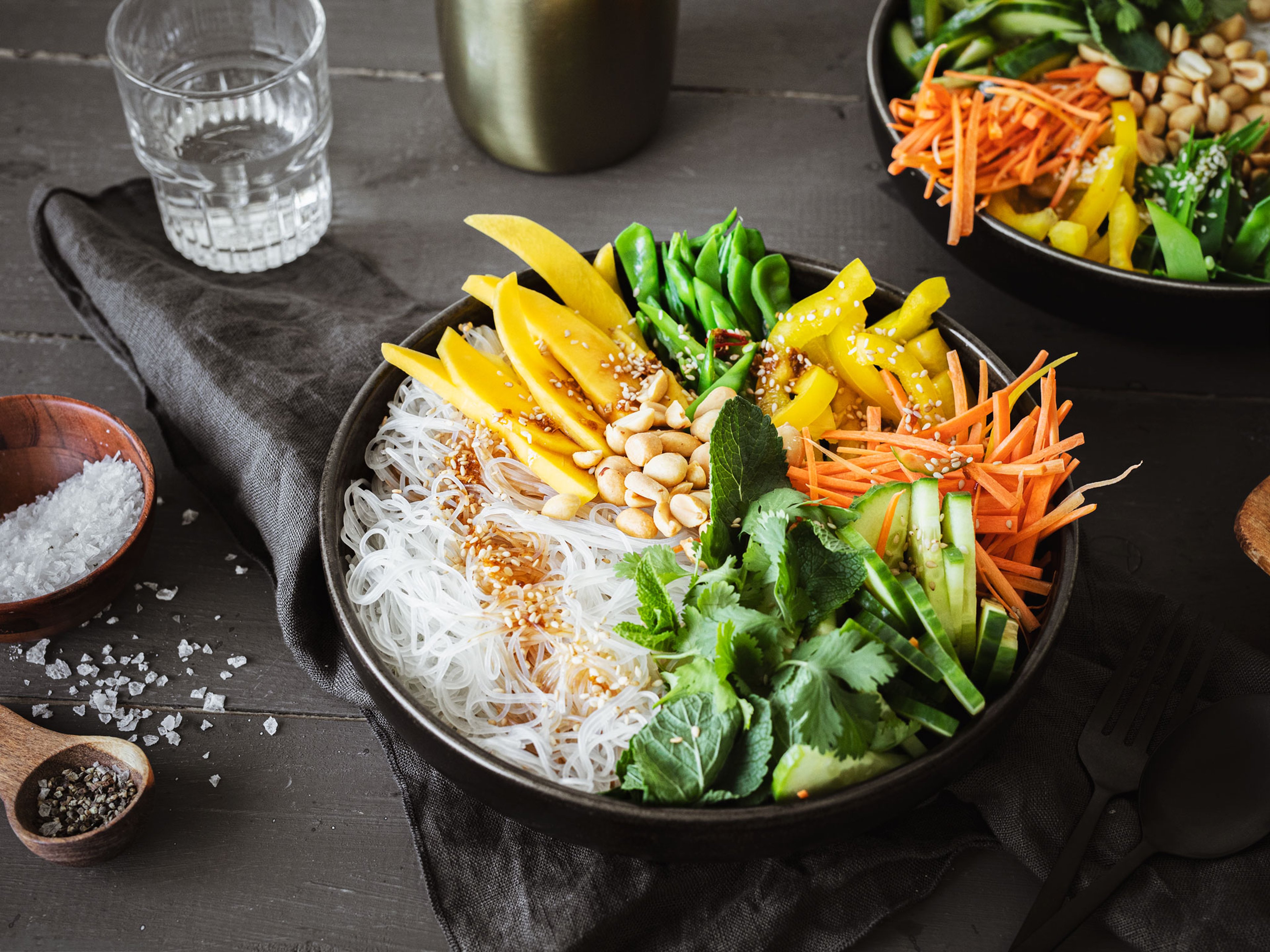 Glass noodle salad with lemongrass dressing