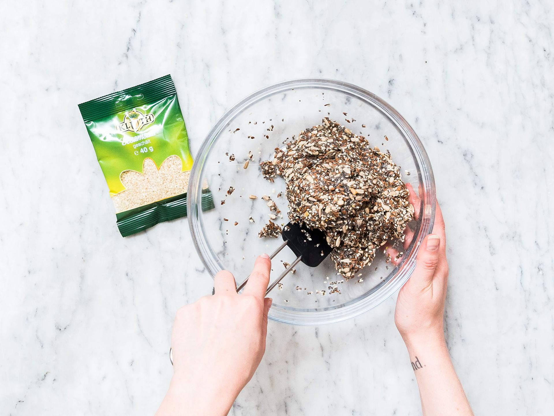 Lowcarb seed crackers Recipe Kitchen Stories