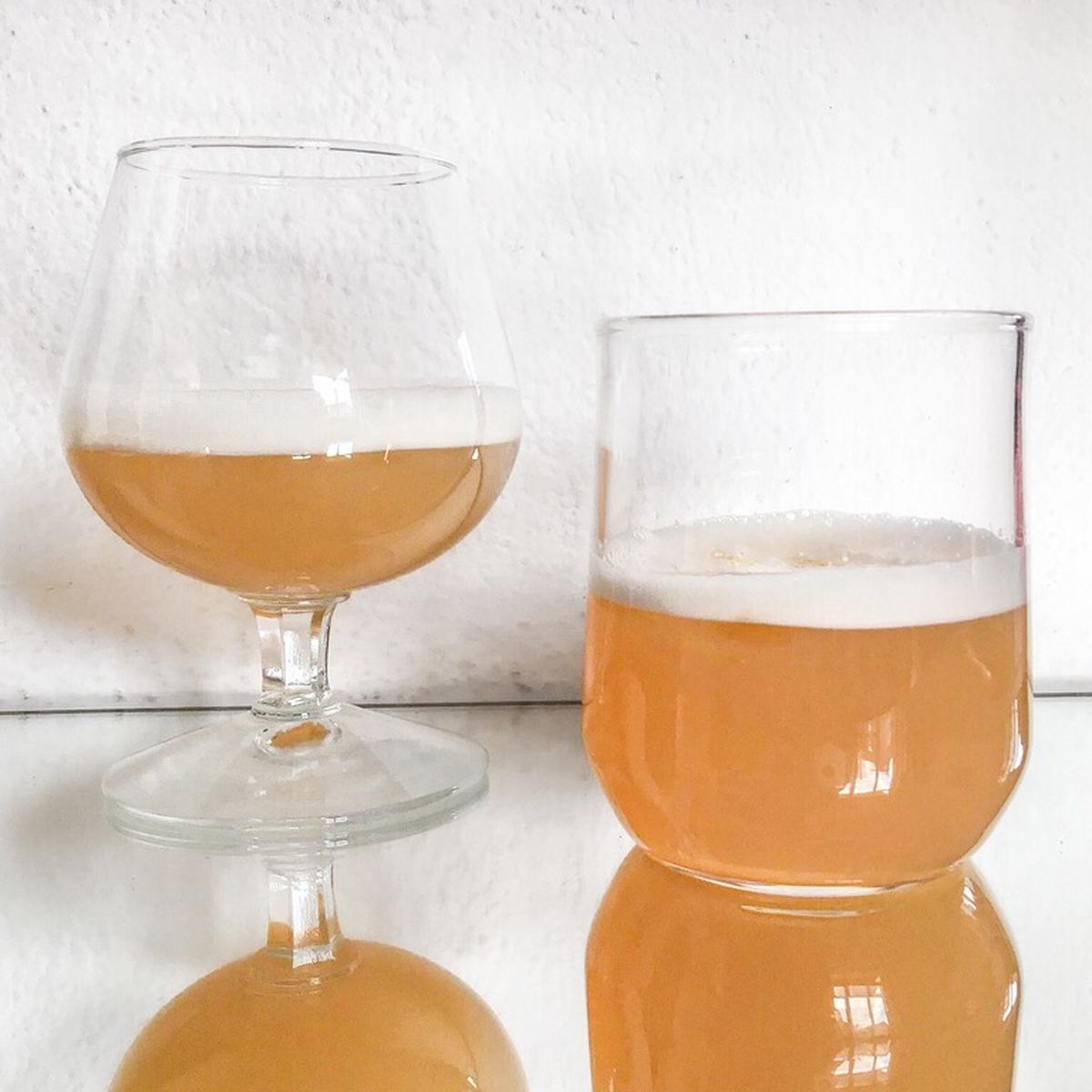 Aquafaba gin sour | Recipe | Kitchen Stories