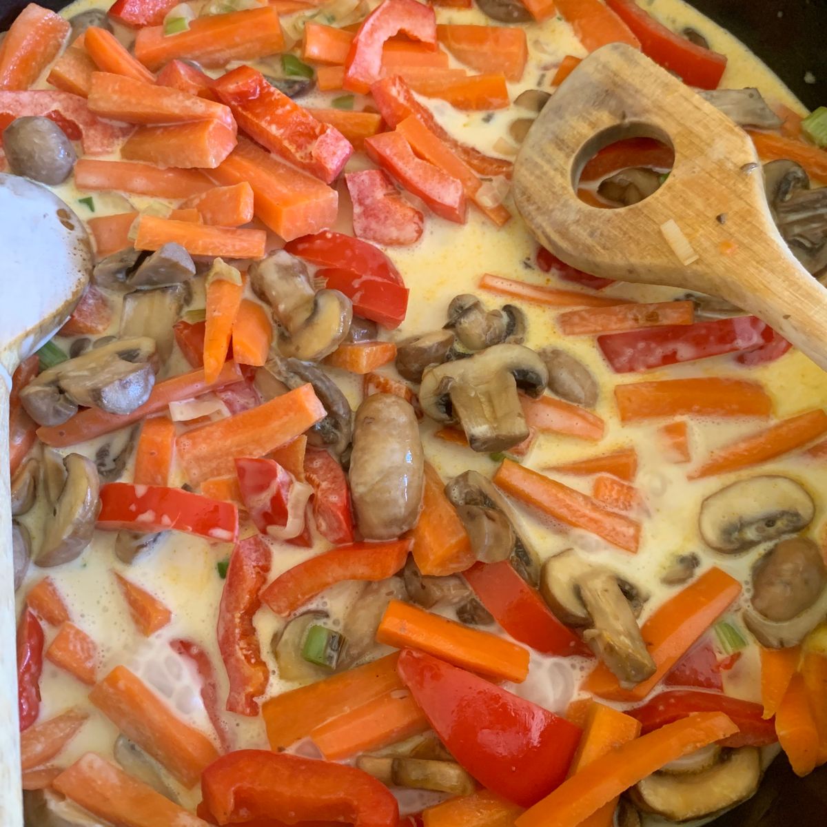 Asiatischer Reissalat | Rezept | Kitchen Stories