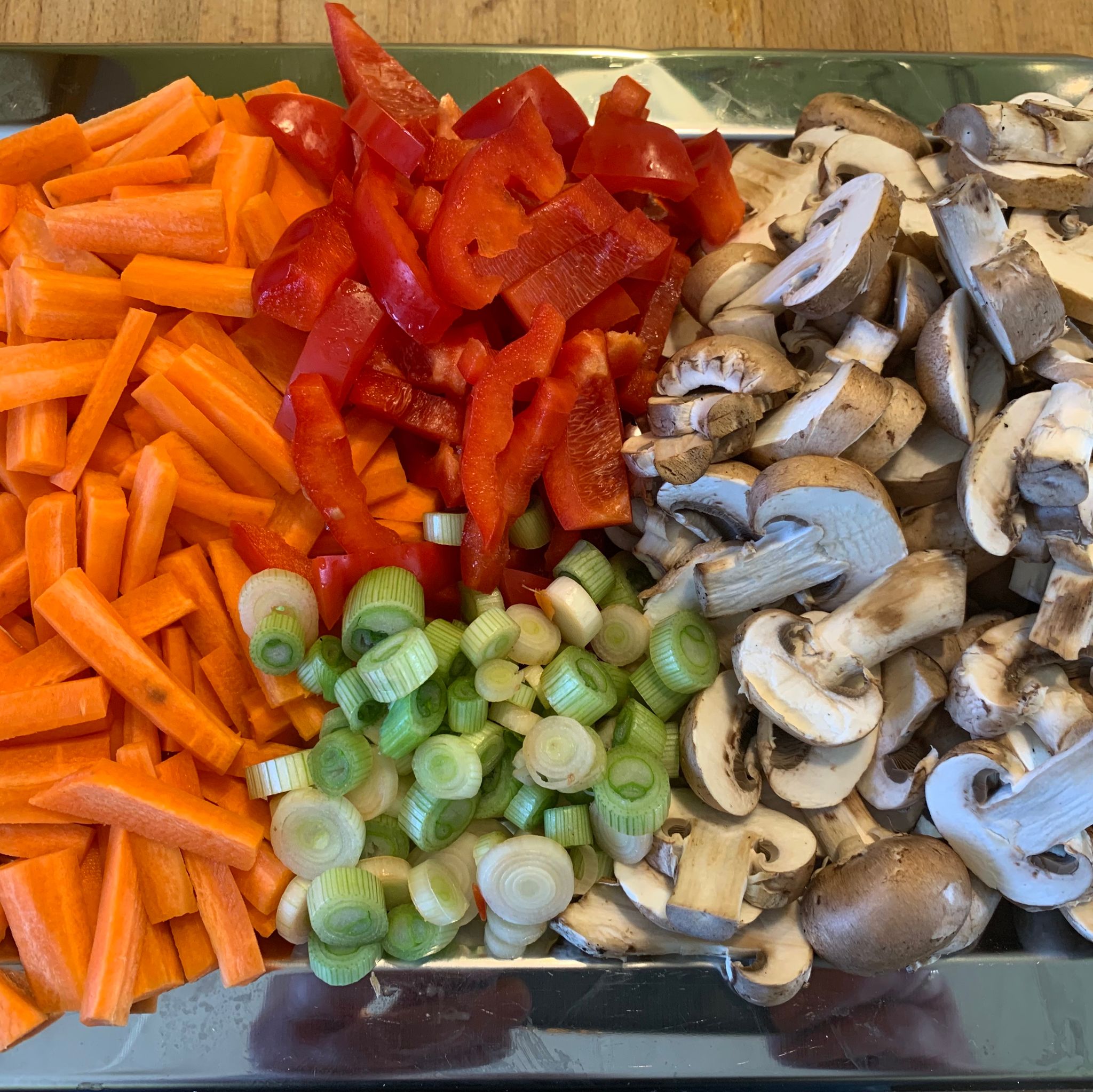 Asiatischer Reissalat | Rezept | Kitchen Stories