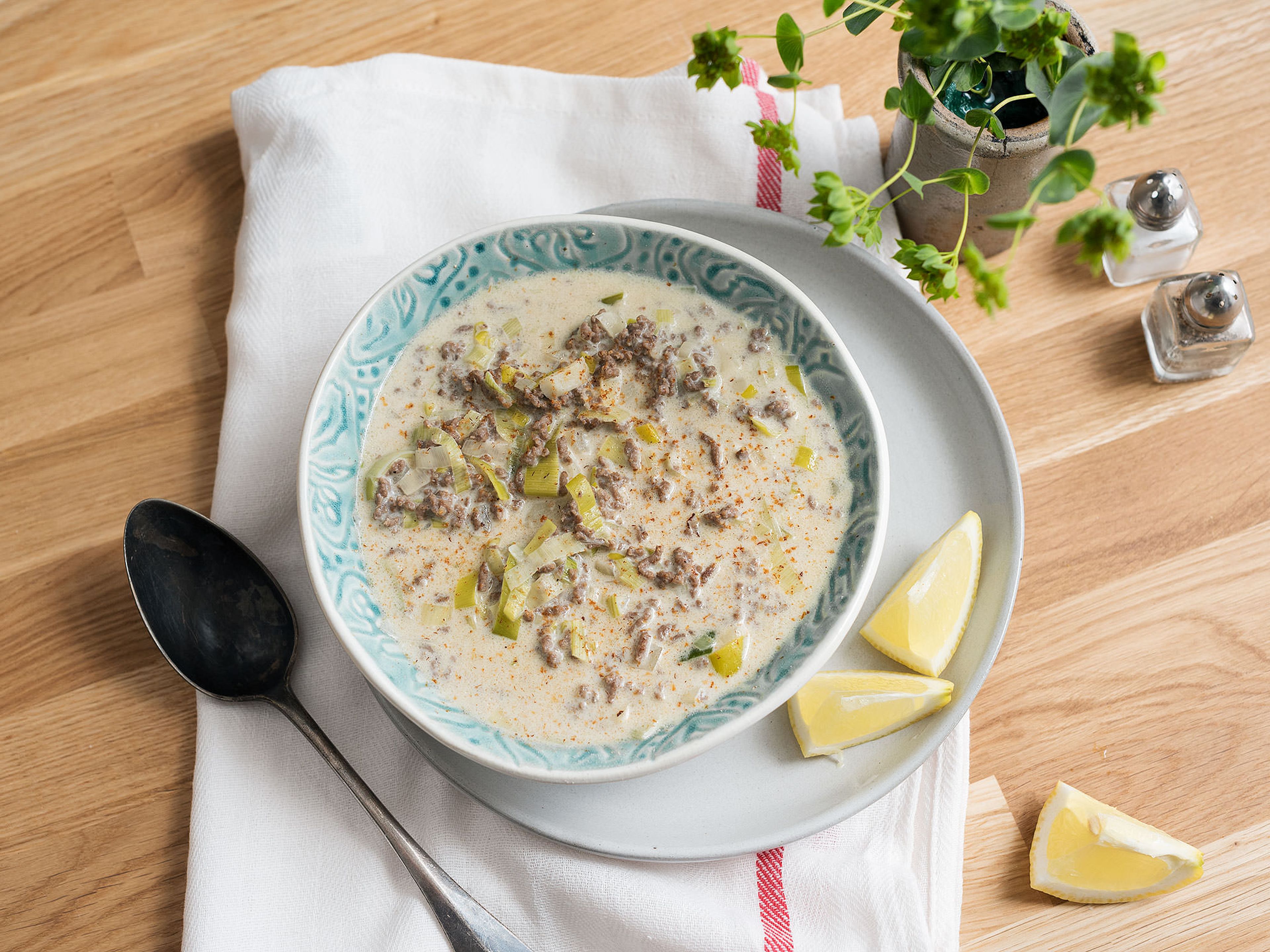 German-style leek and cheese soup