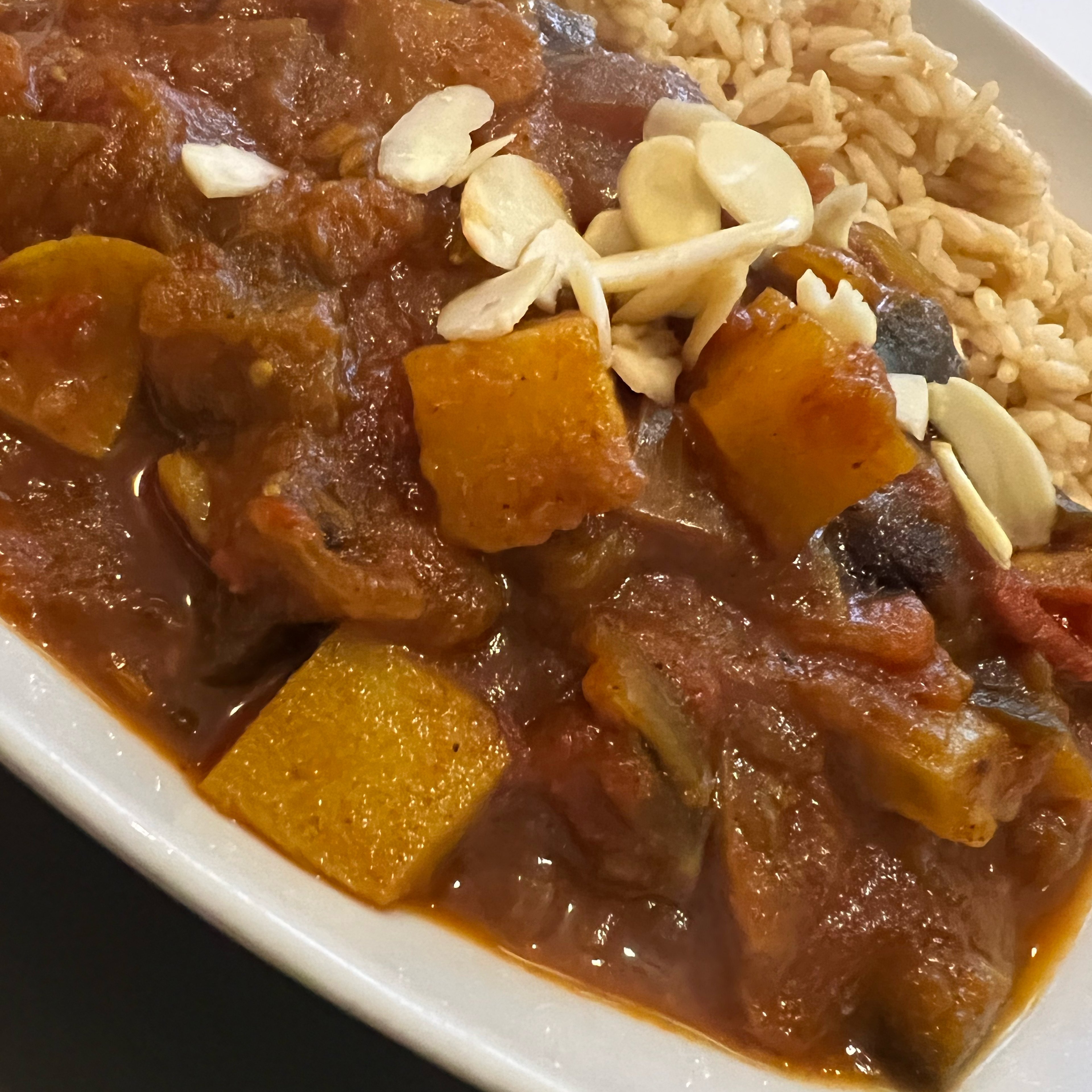 Bombay-Style Aubergine & Potato Curry