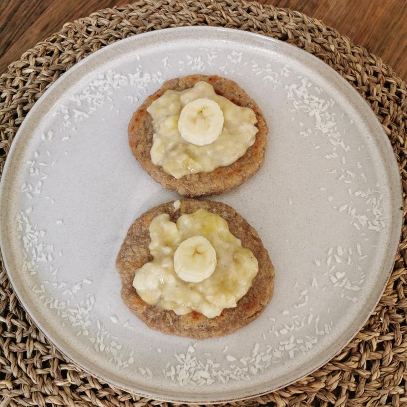 Coconutroti mit Bananenmus