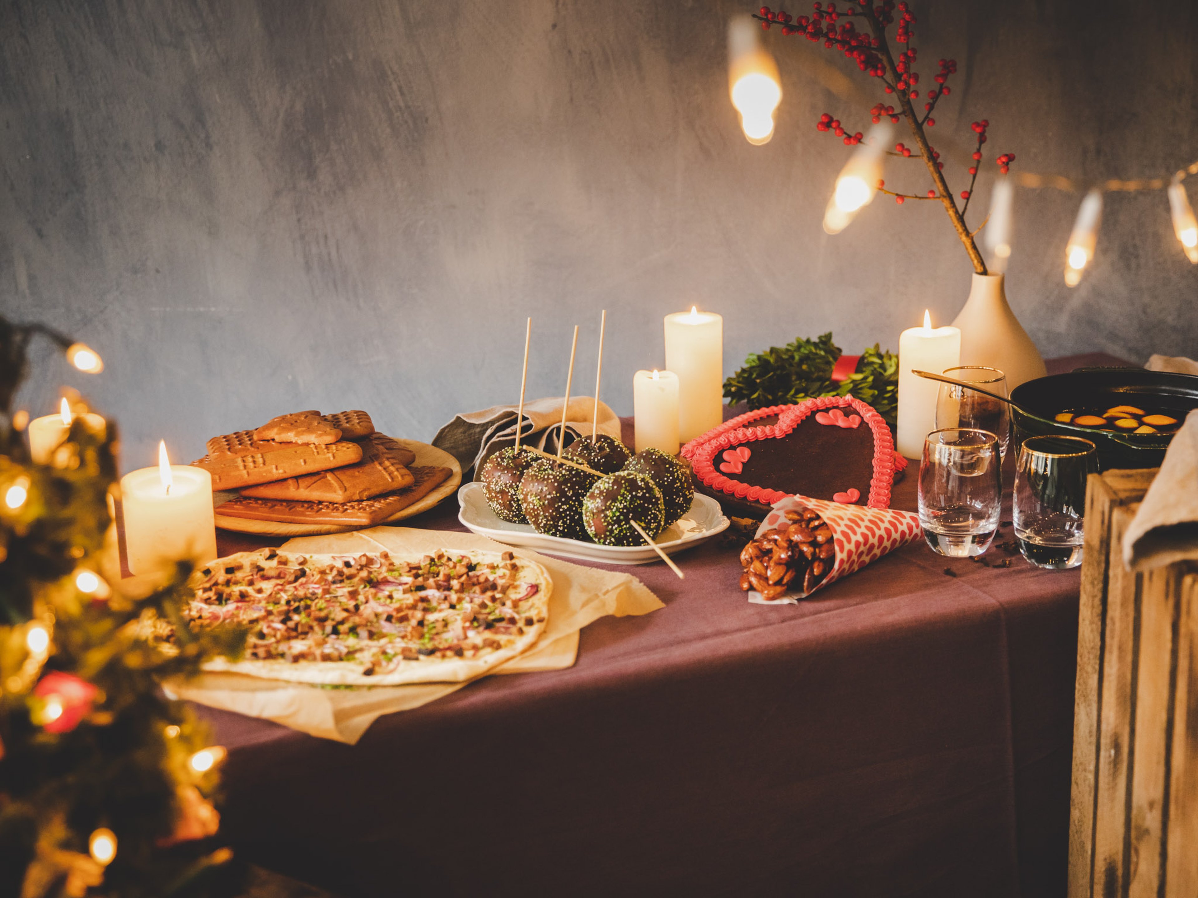 How to Throw a Christmas Market Themed Party at Home