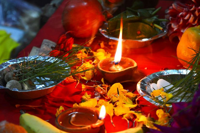 Diwali 2025: Was du während des Lichterfests essen solltest