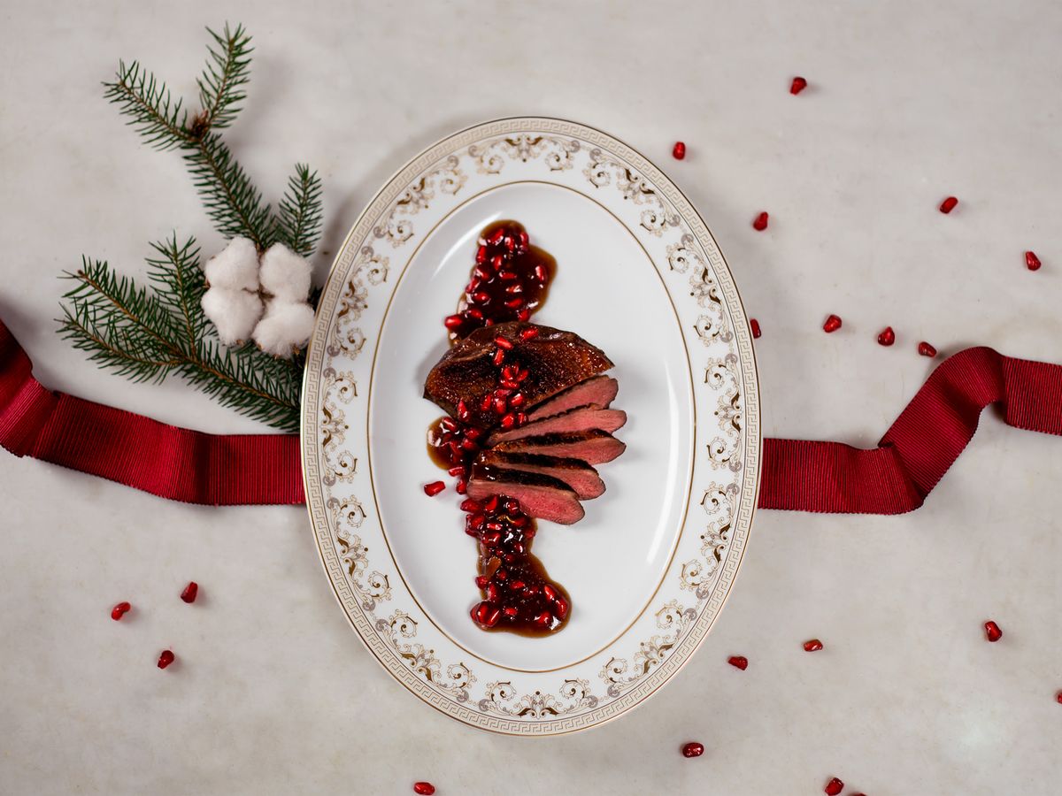 Duck breasts with pomegranate sauce | Recipe | Kitchen Stories